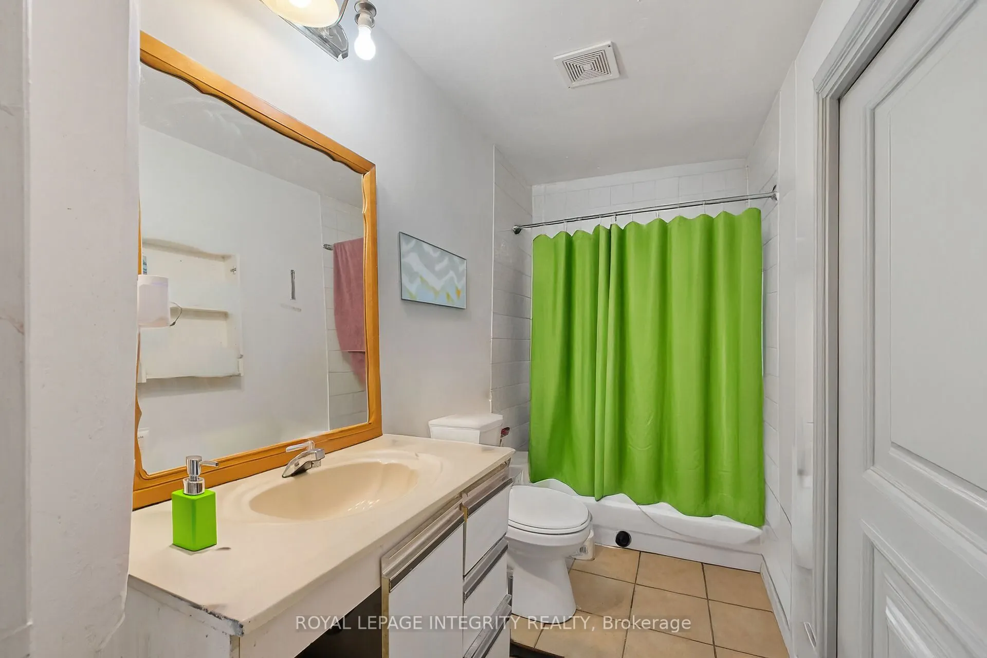 202 Rochester Street, #6