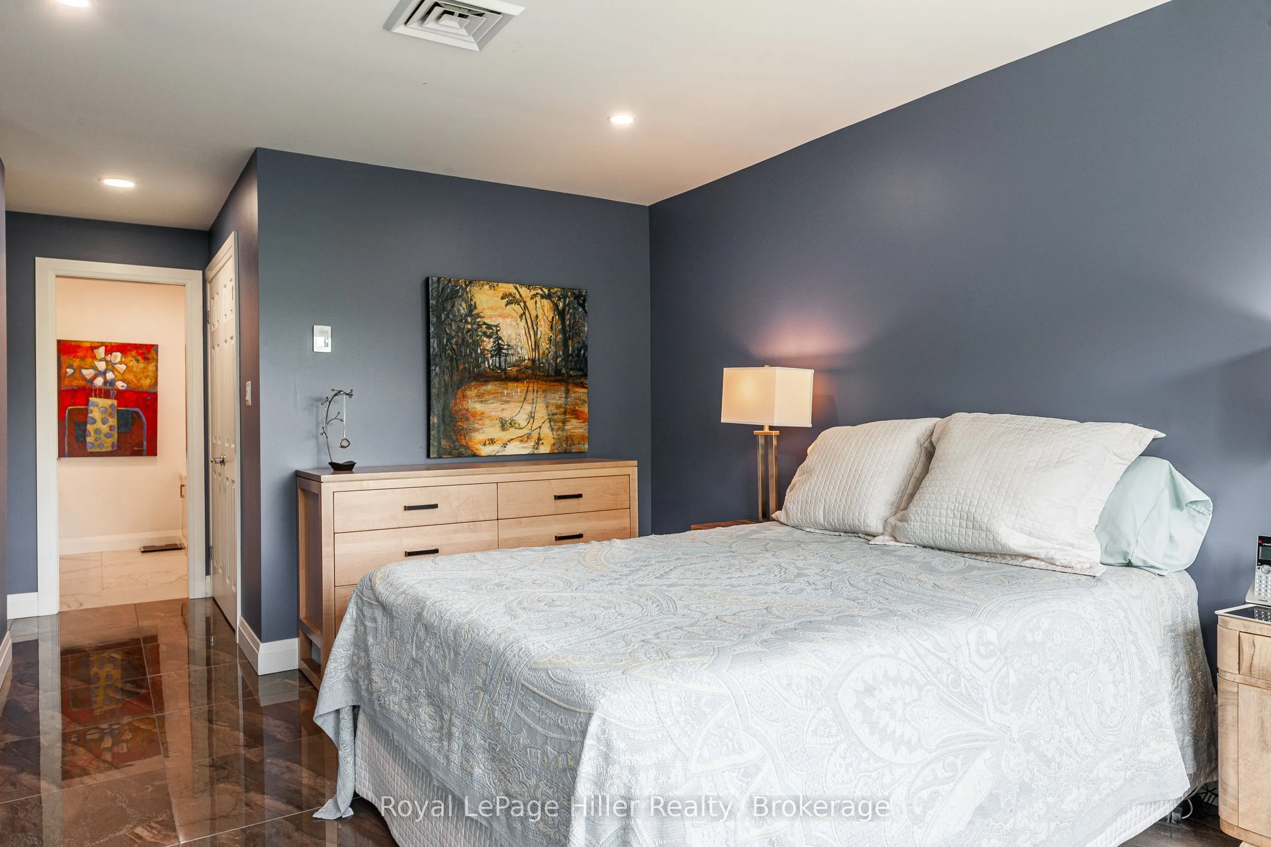 30 FRONT Street, #205