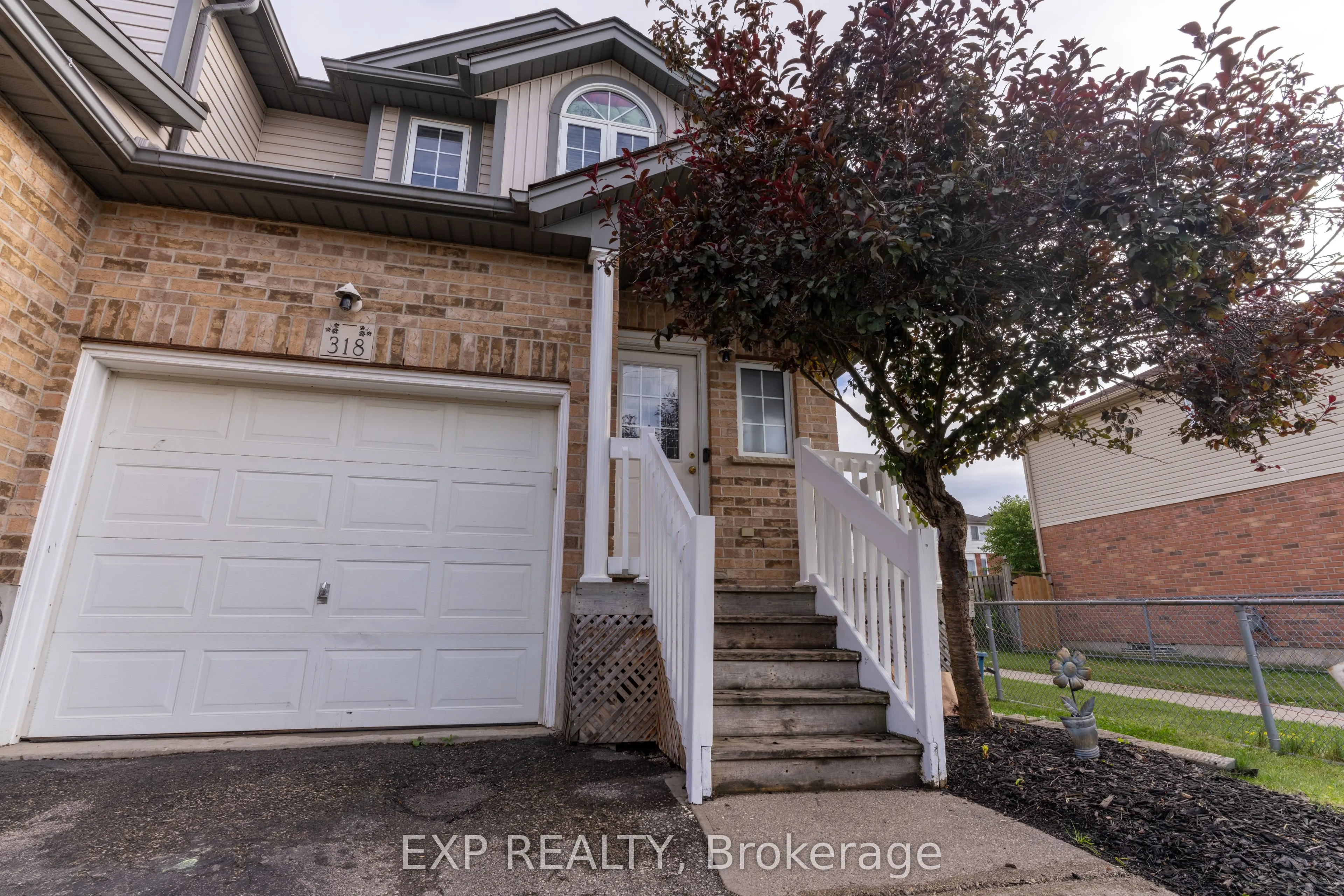 318 Activa Avenue
