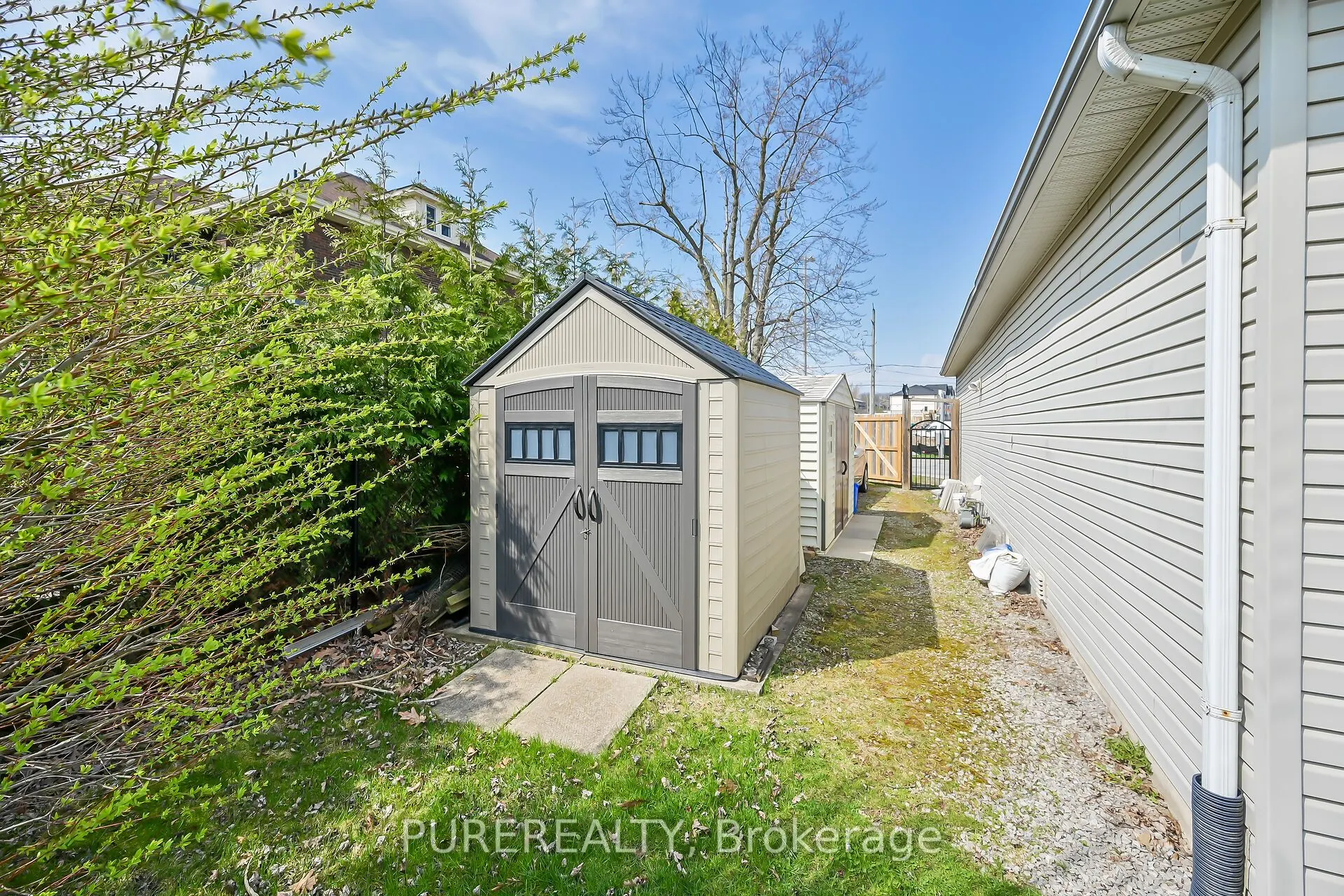 4039 Mountain Road