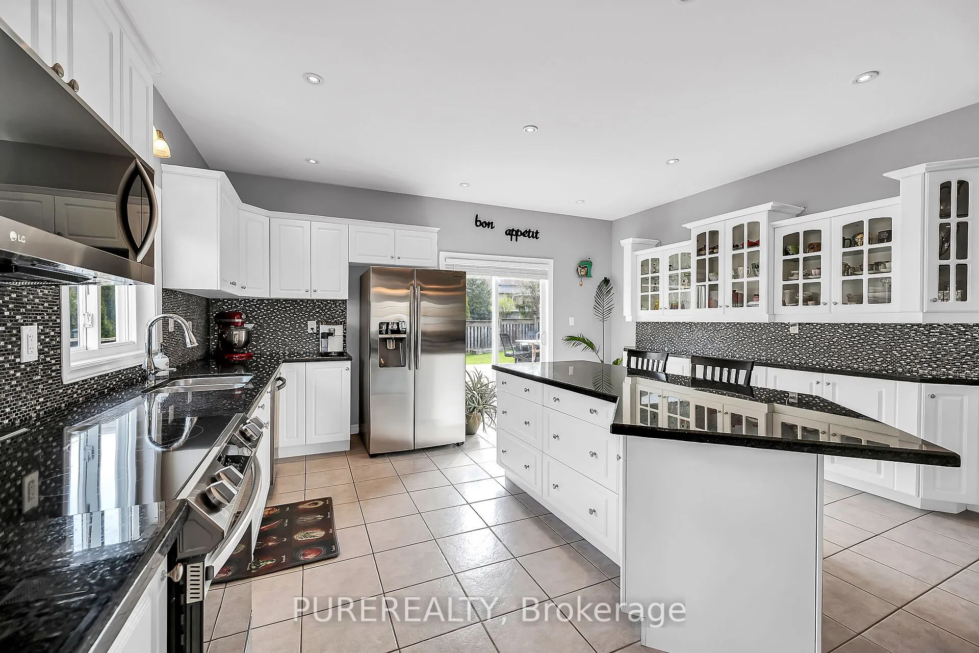 4039 Mountain Road