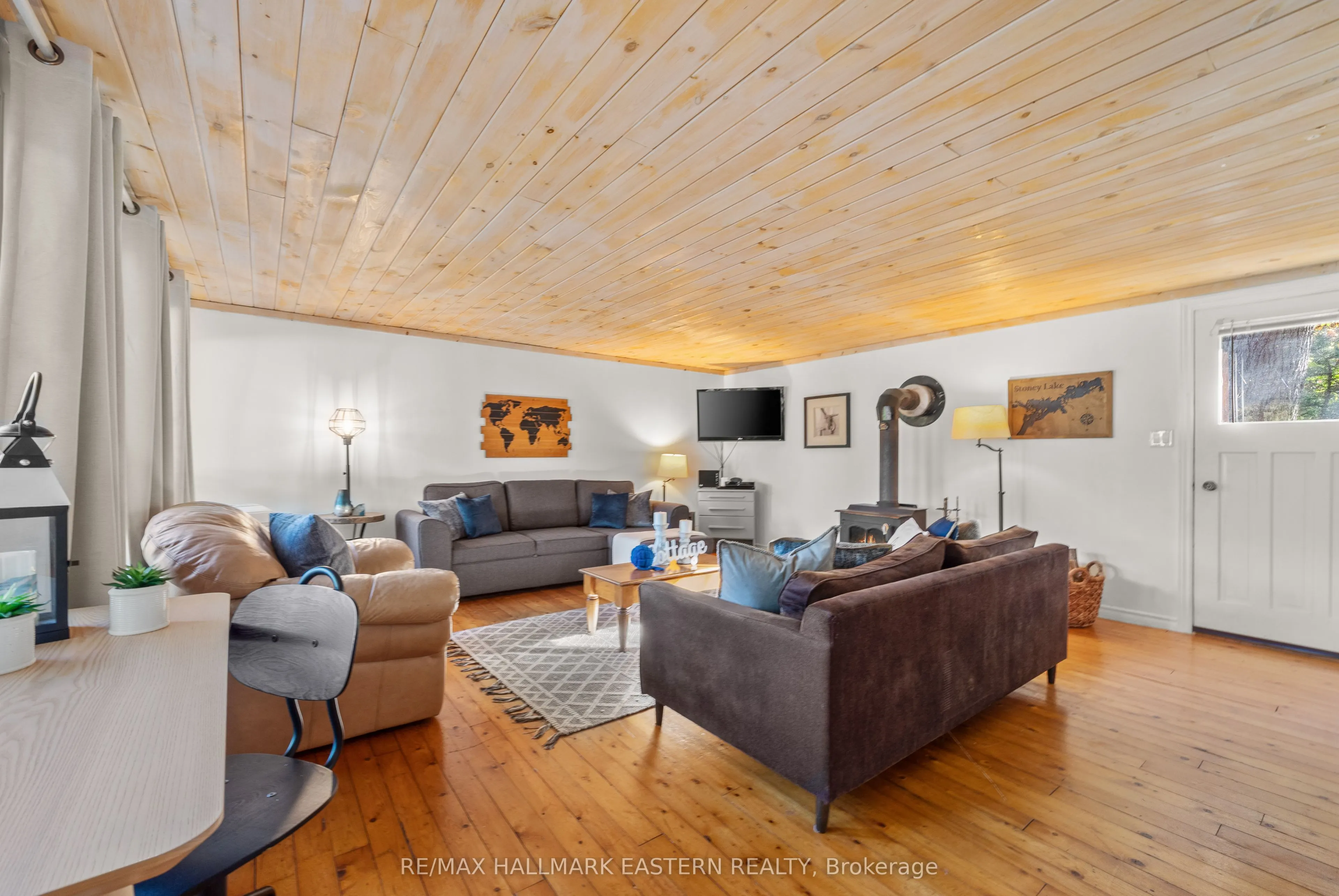 2335 Lakeside Road