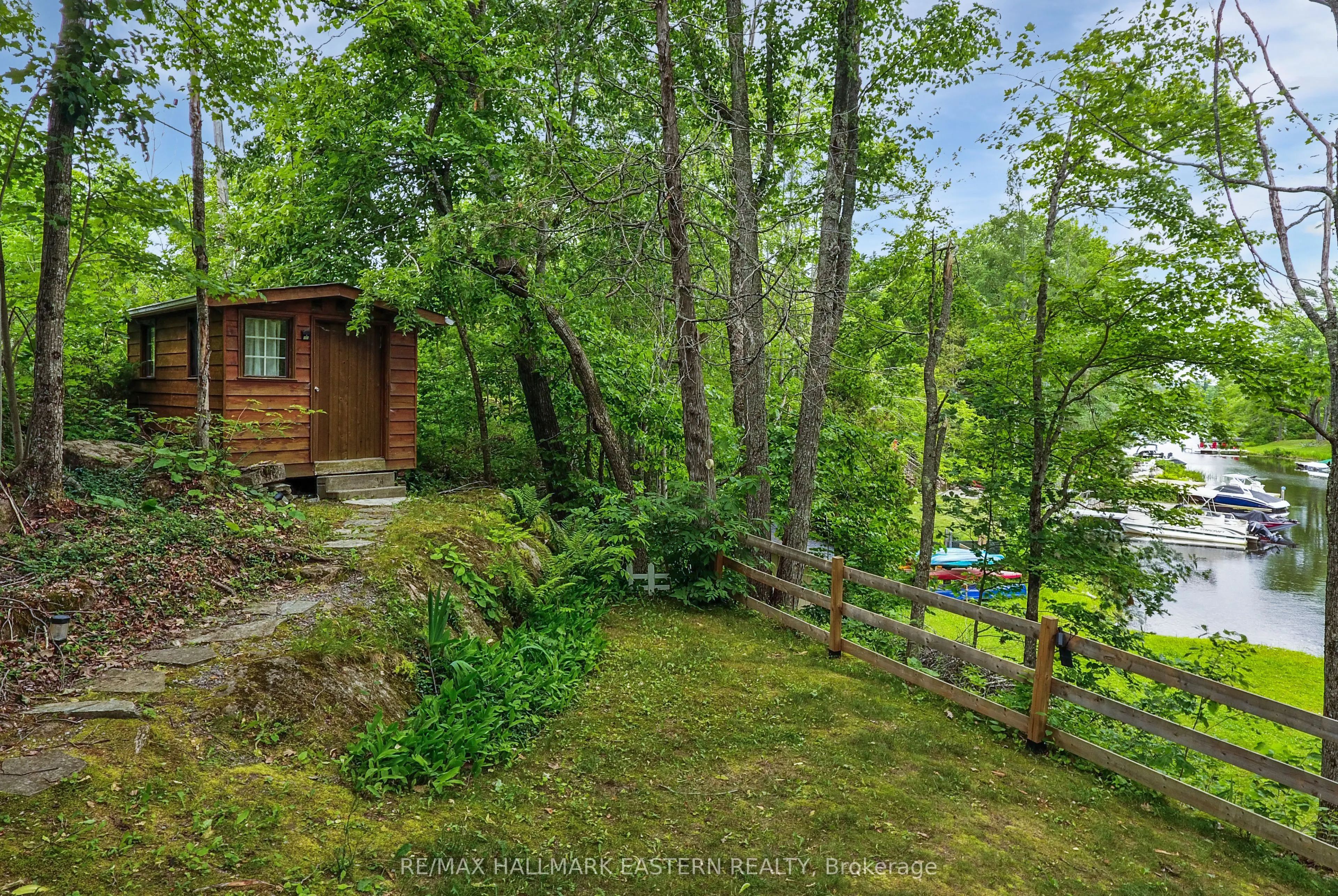 2335 Lakeside Road