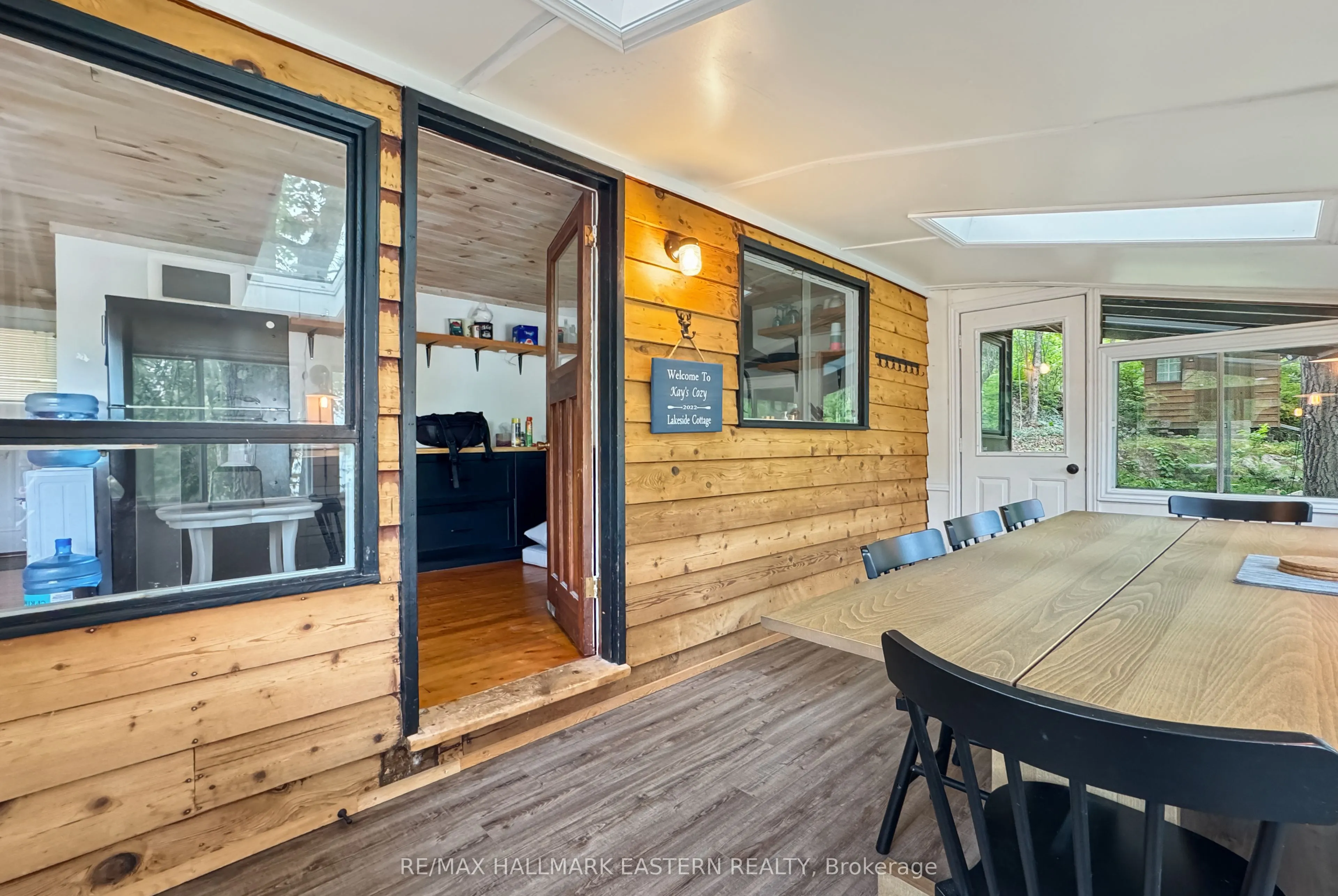 2335 Lakeside Road