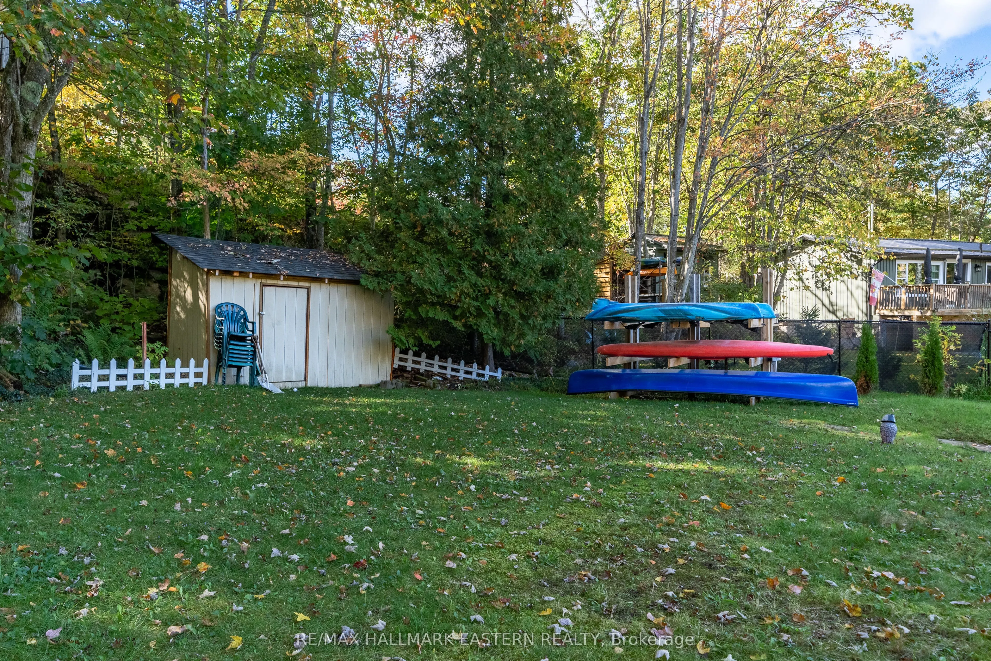 2335 Lakeside Road