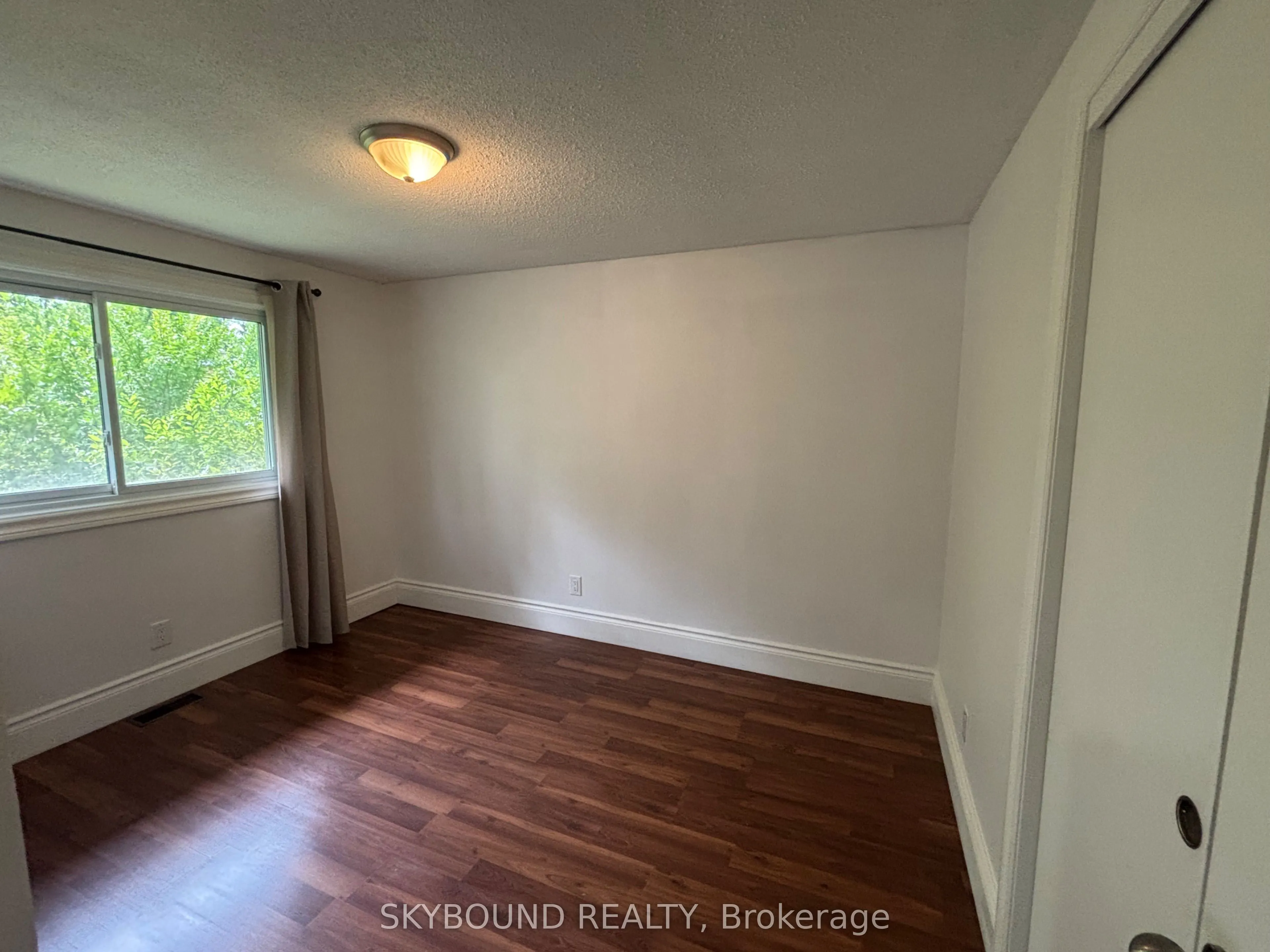 3857 Panama Court, #Upper unit,
