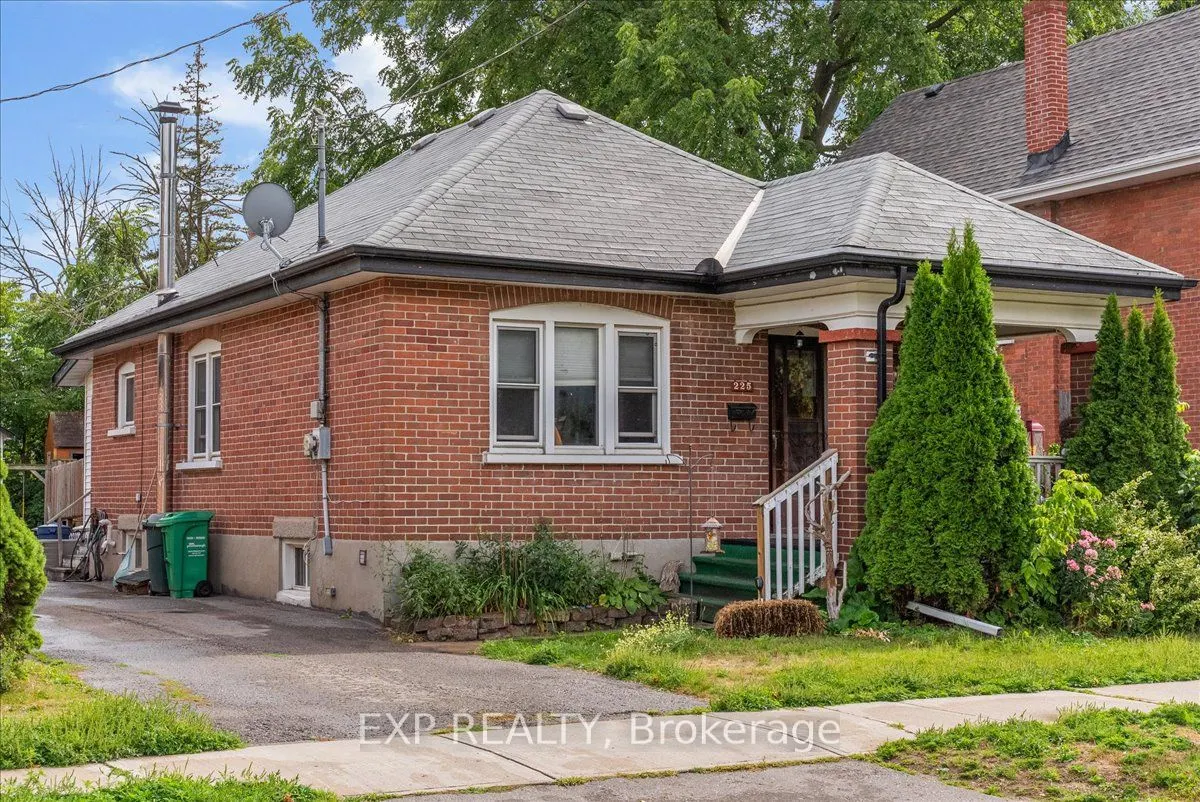 225 Mcgill Street