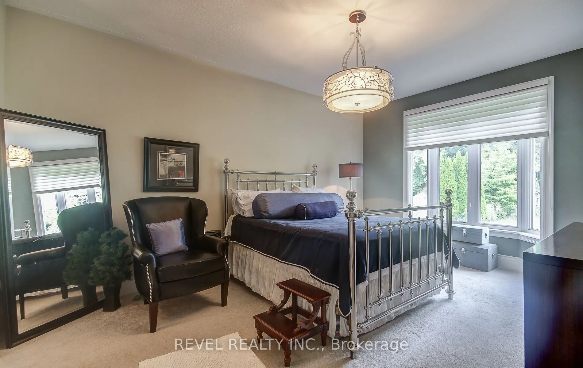 126 Aberfoyle Mill Crescent