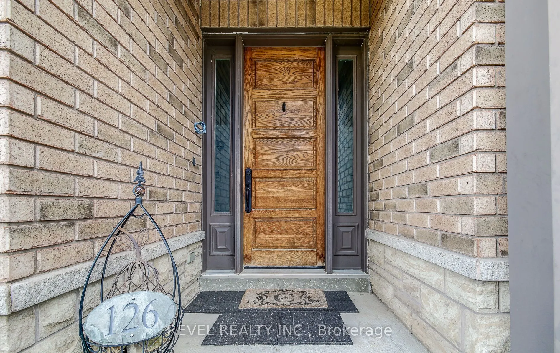 126 Aberfoyle Mill Crescent