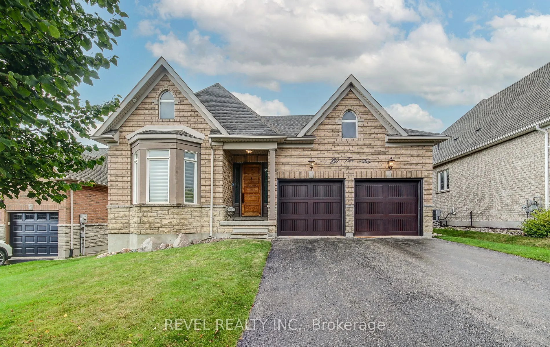 126 Aberfoyle Mill Crescent