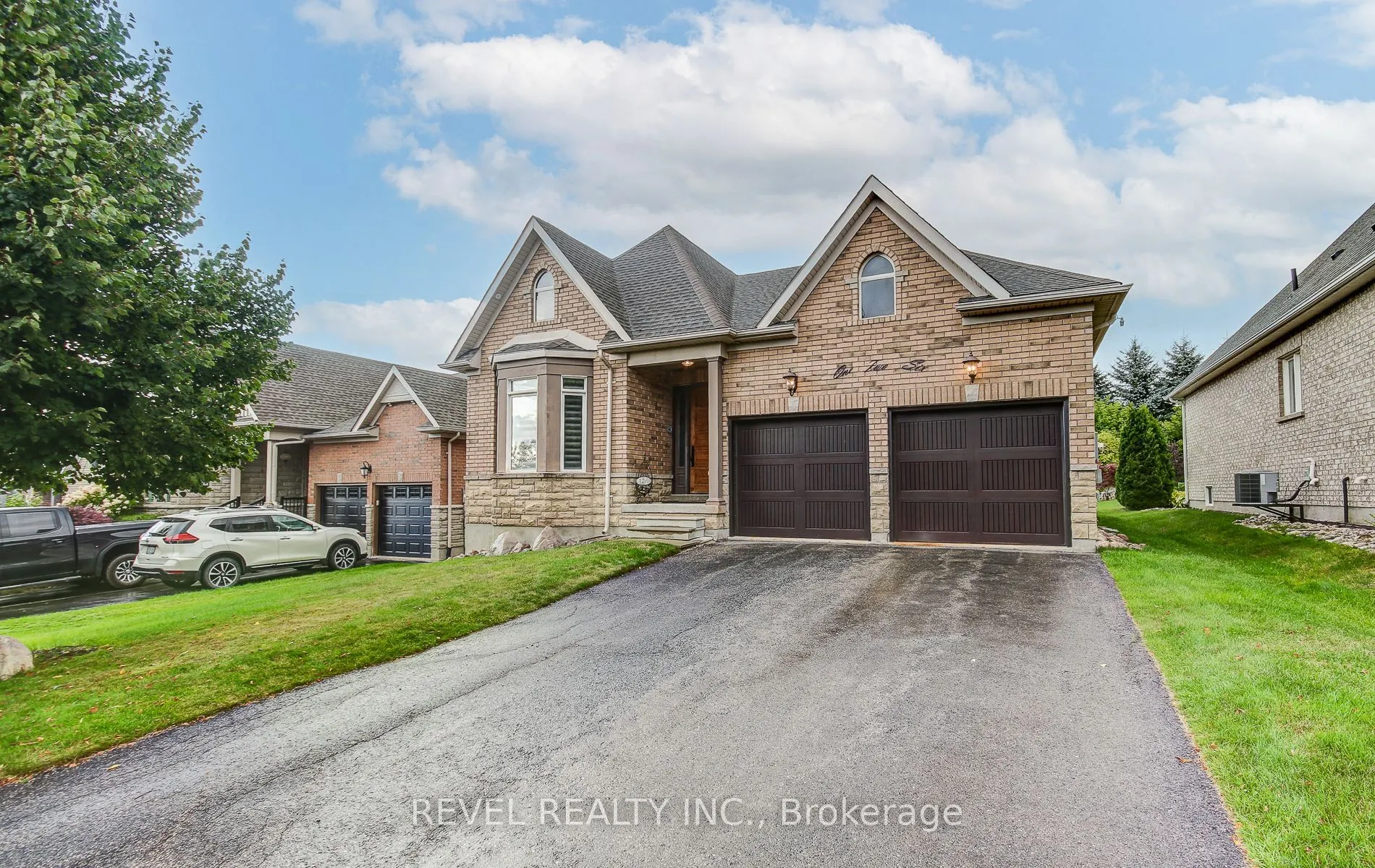 126 Aberfoyle Mill Crescent