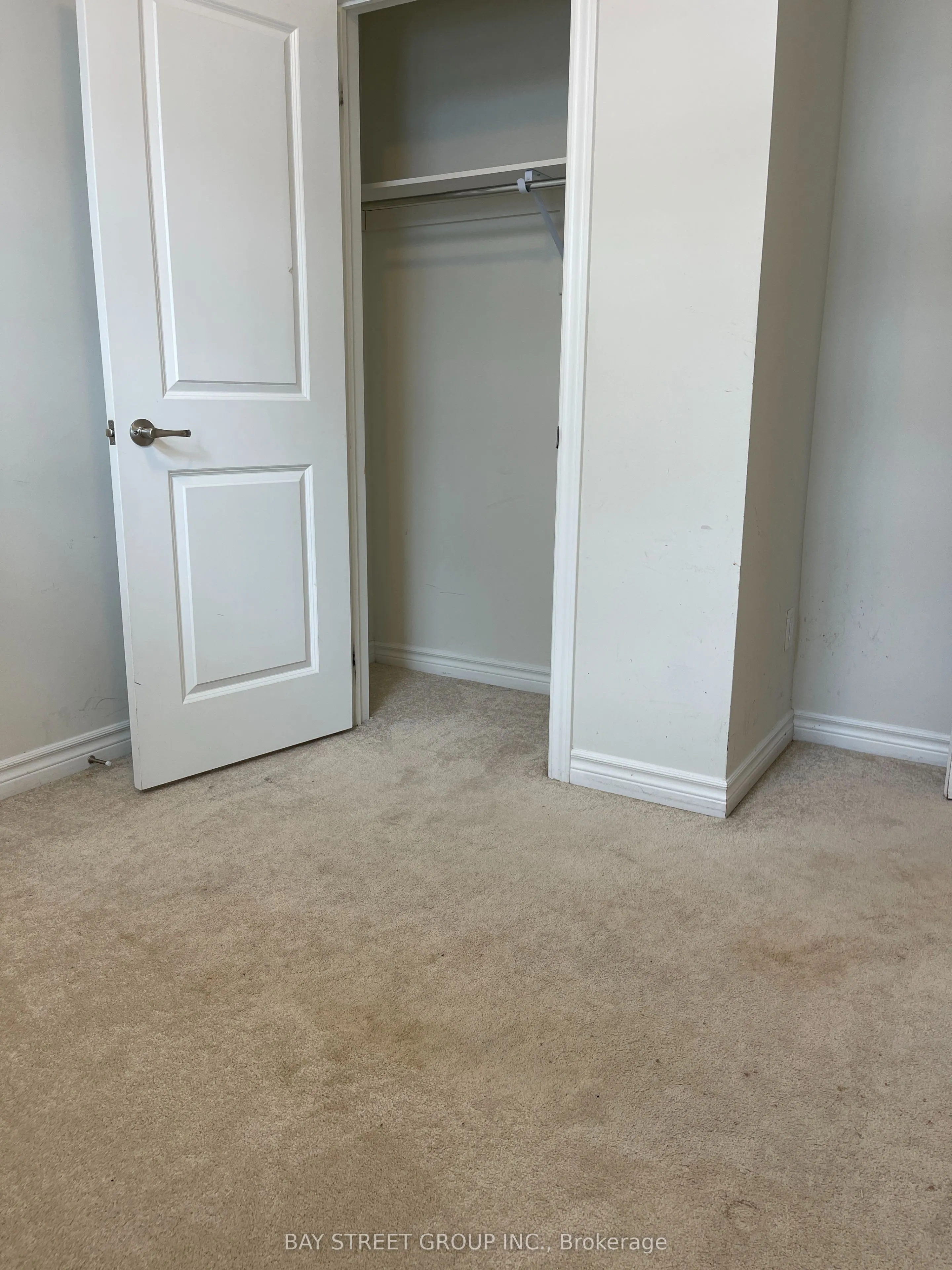 32 BORERS CREEK Circle