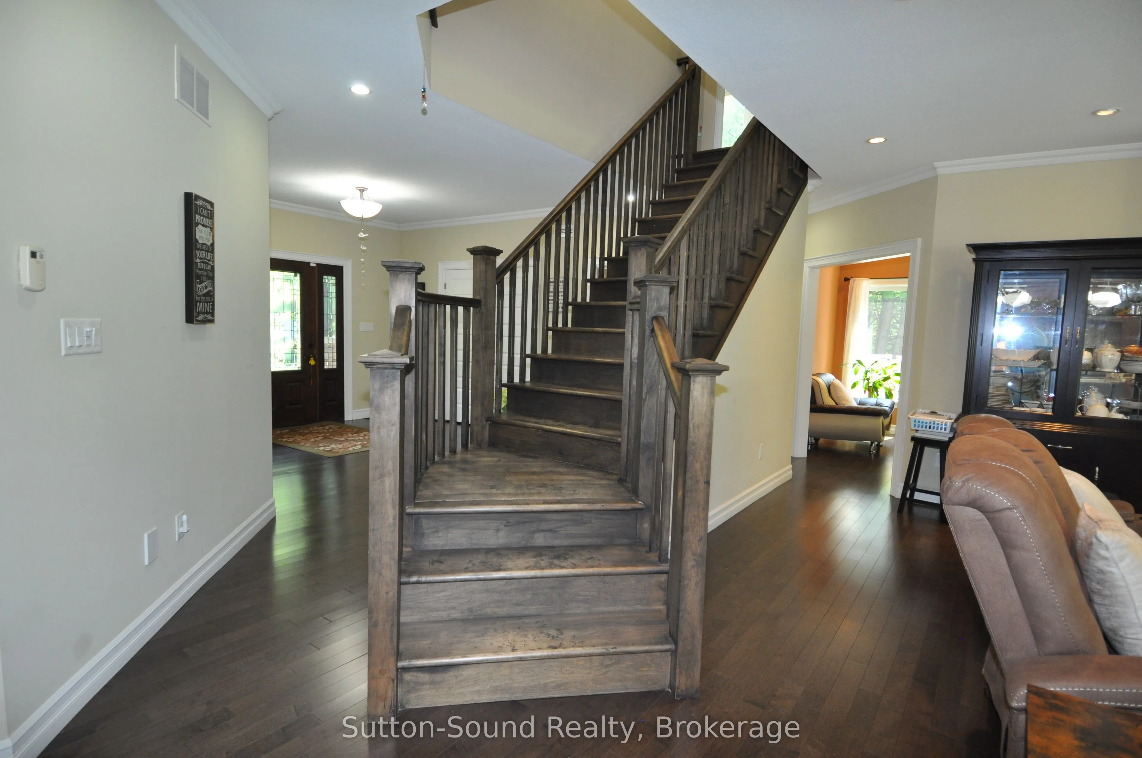 318760 Grey Road 1 Road