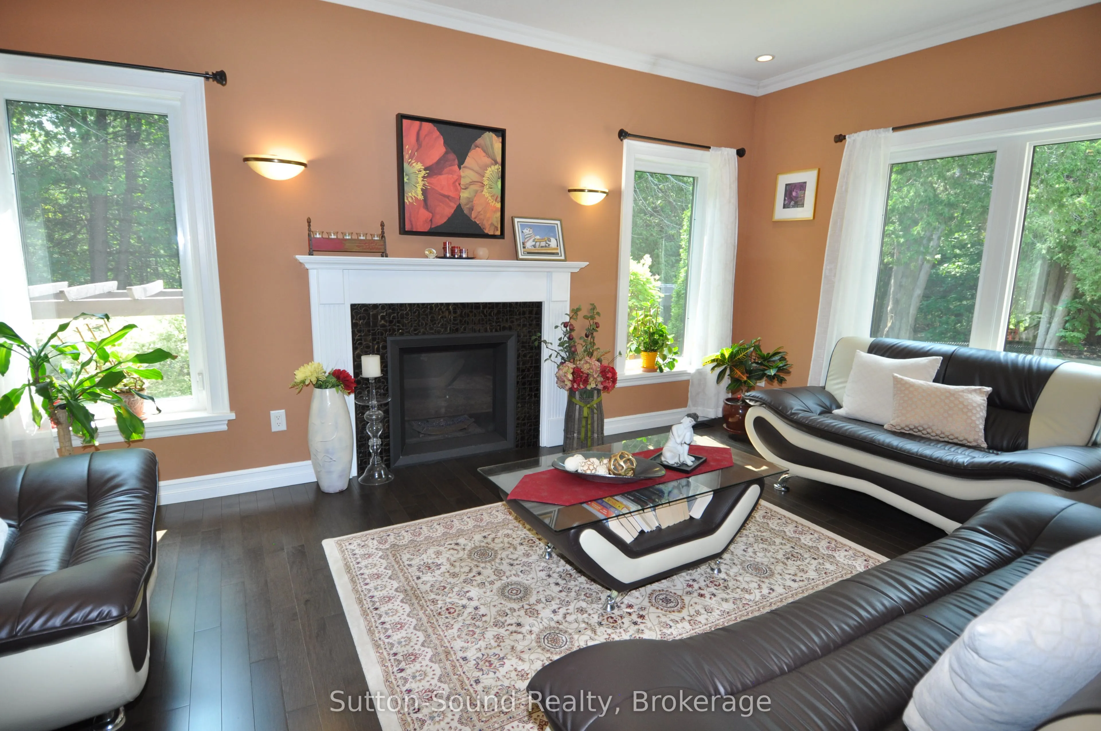 318760 Grey Road 1 Road