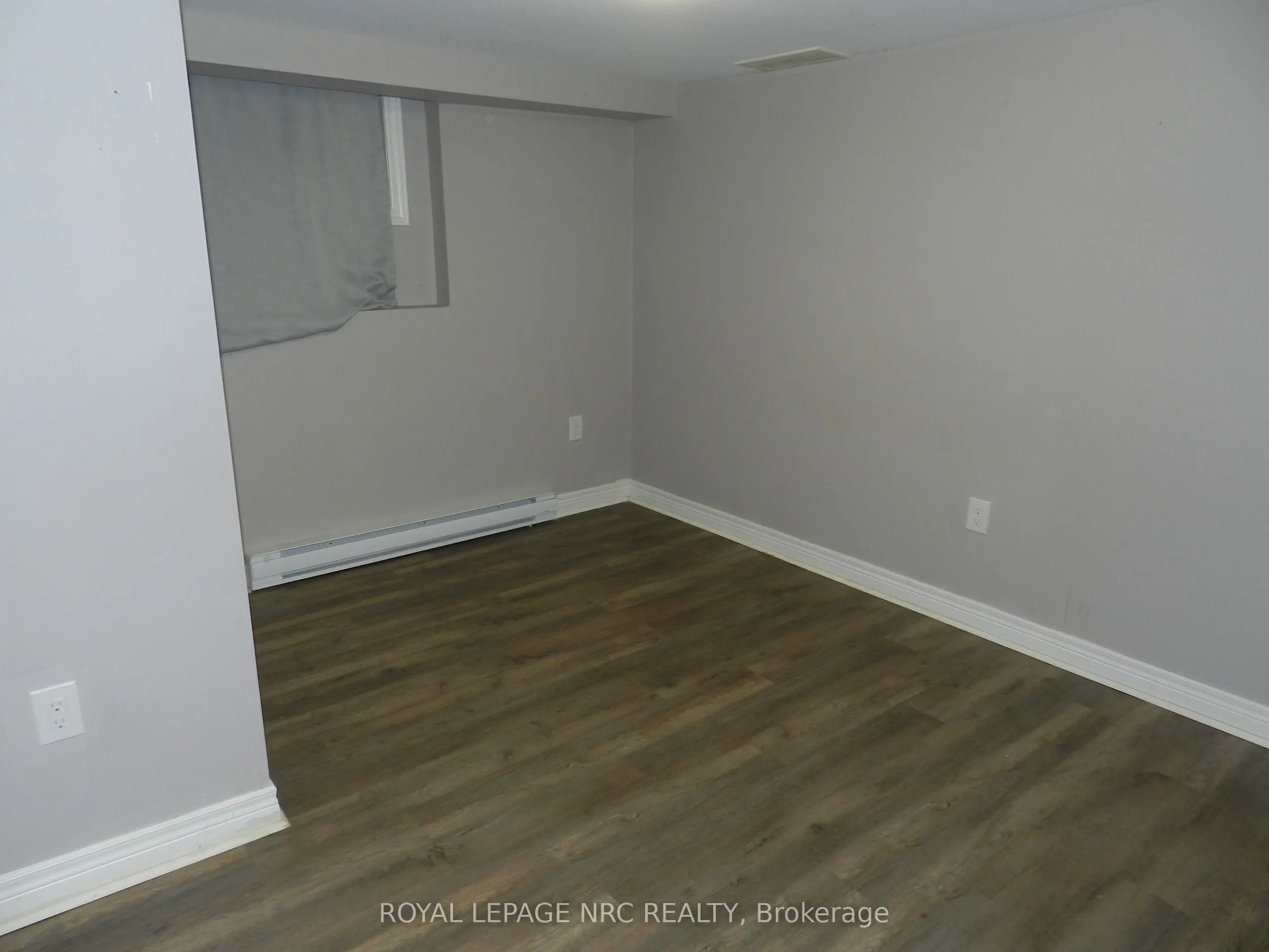 6891 Lundy's Lane, #Unit # 4
