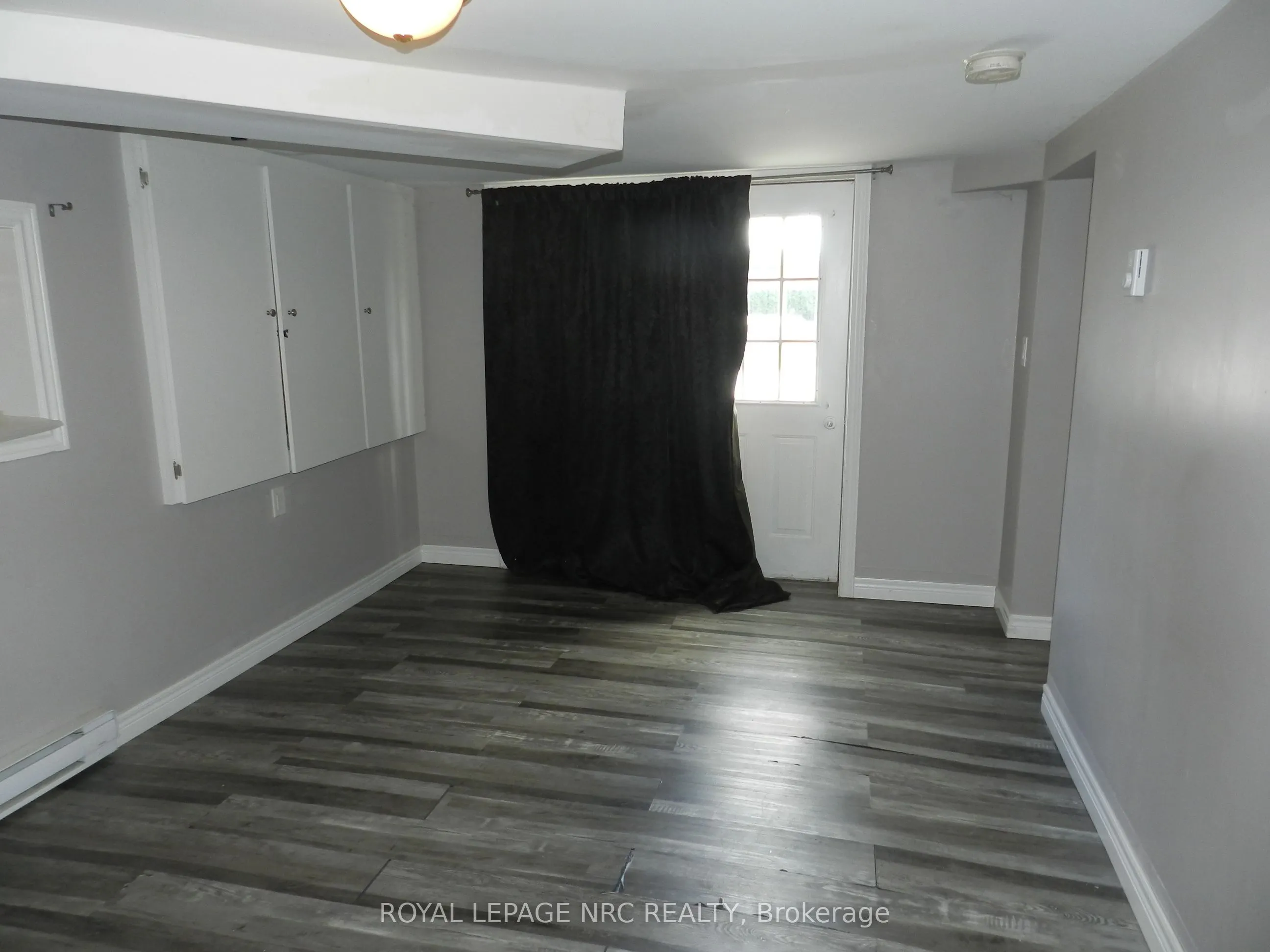6891 Lundy's Lane, #Unit # 4