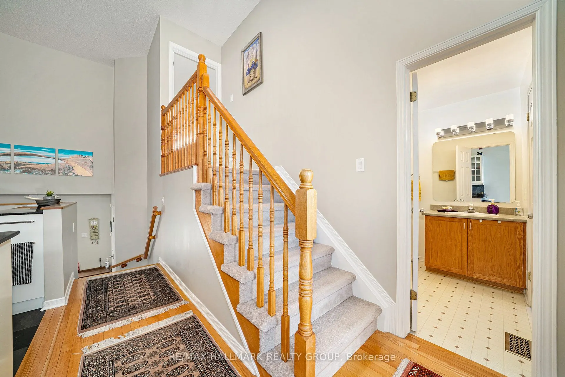 7 Maple Park Private
