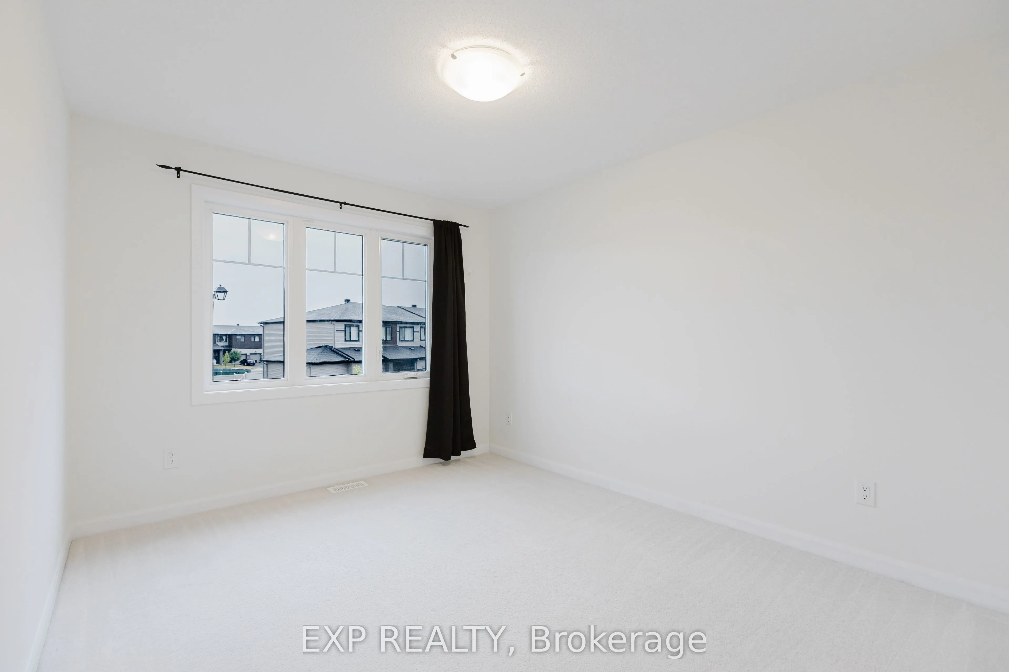 92 Natare Place