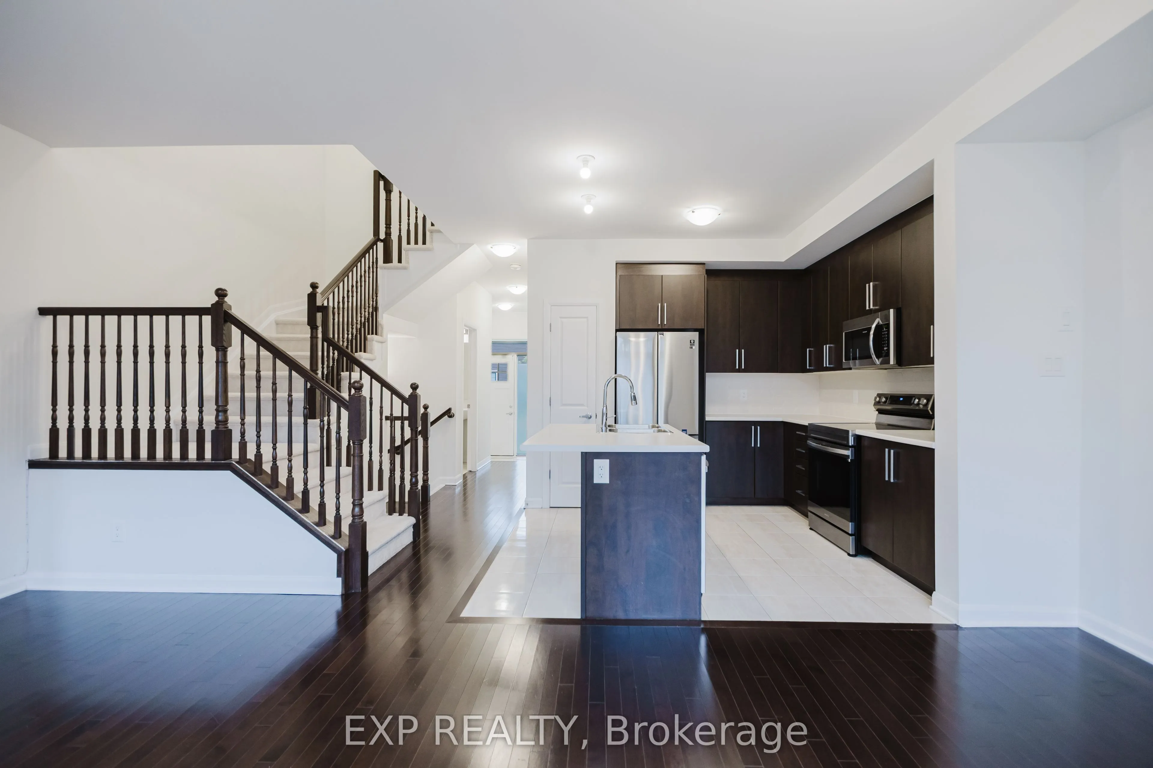 92 Natare Place