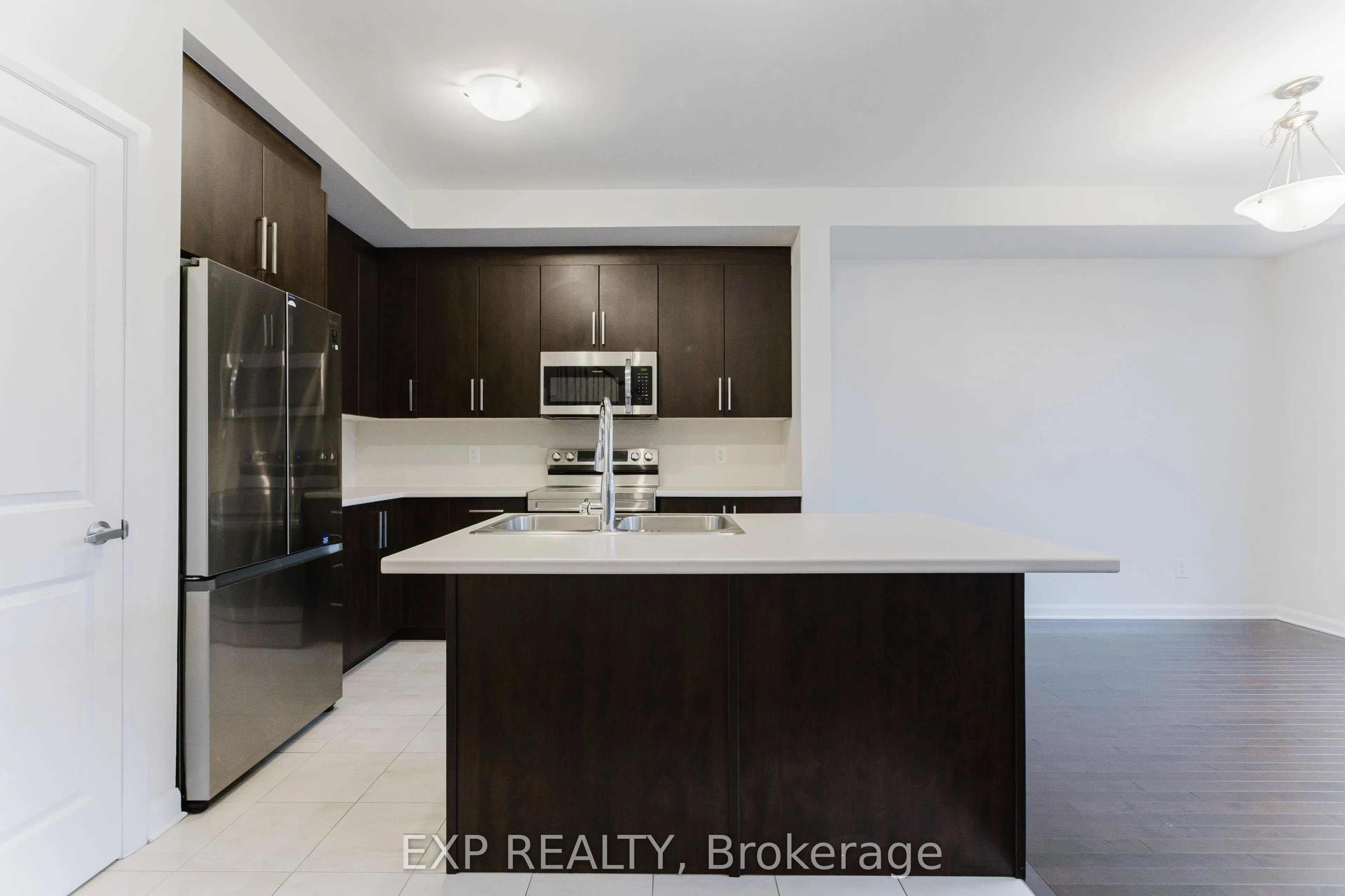 92 Natare Place