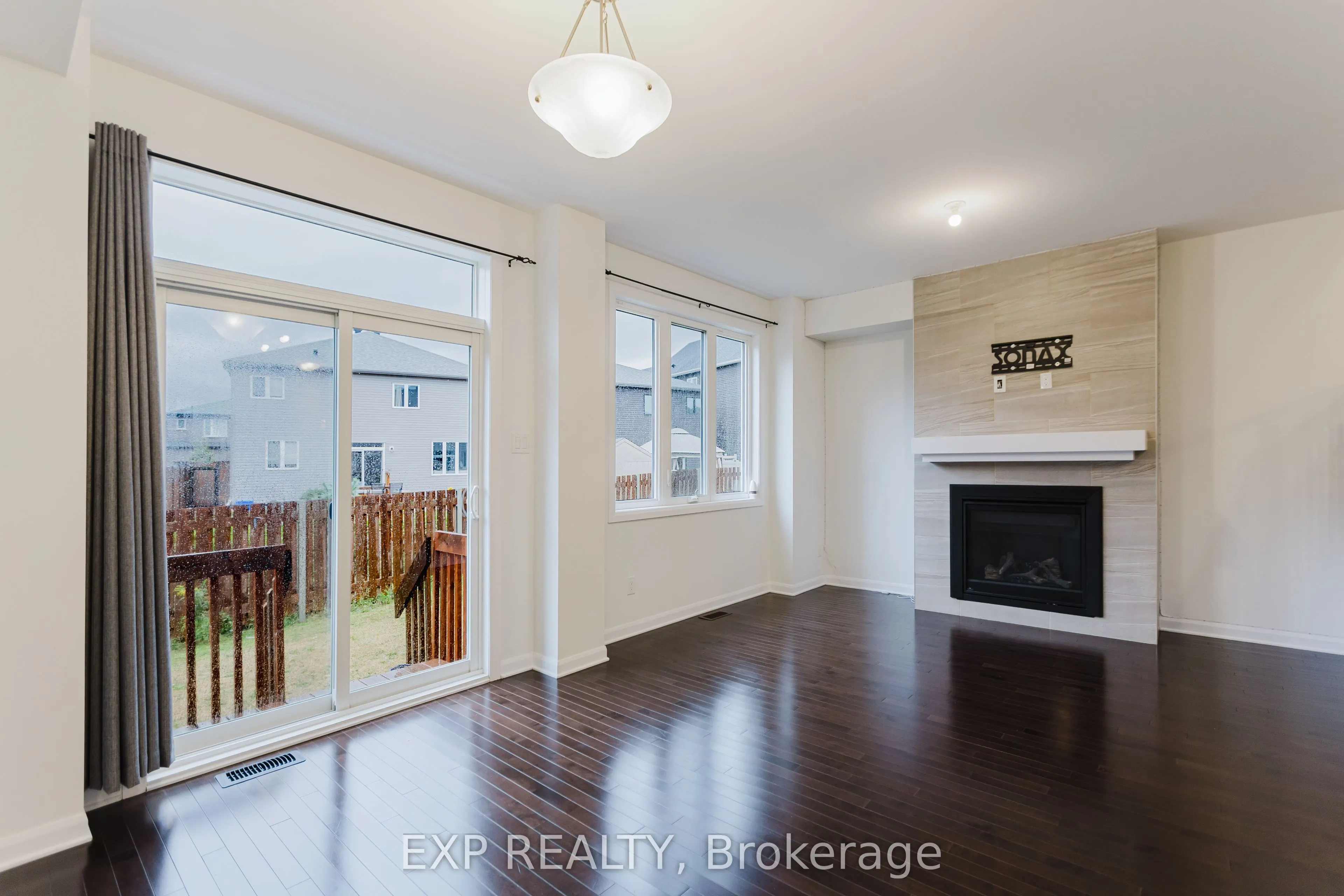 92 Natare Place