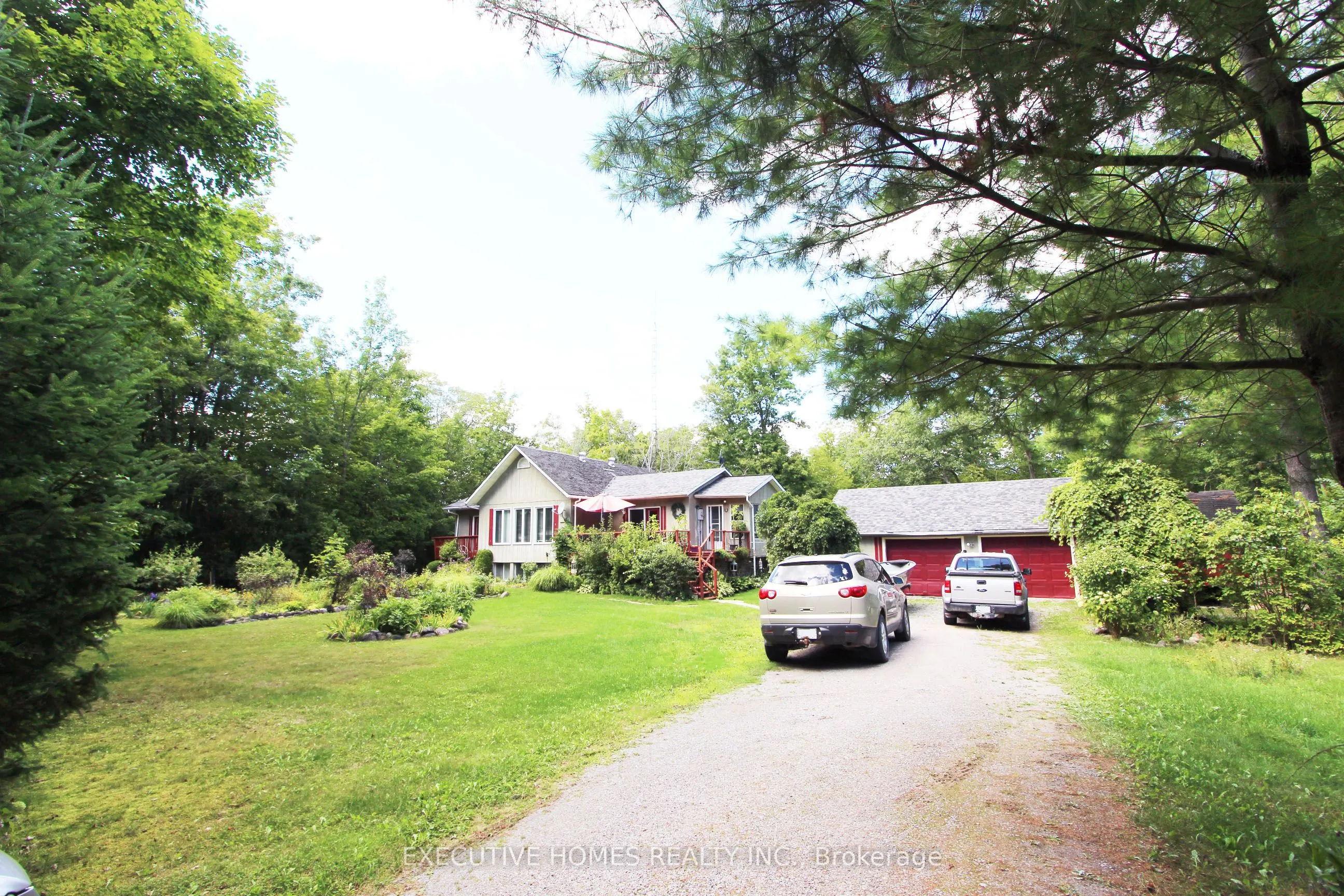 28 Woodlawn Drive