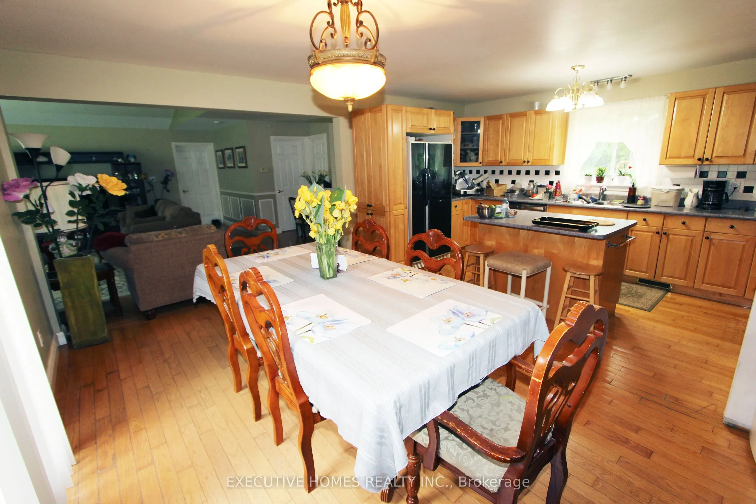 28 Woodlawn Drive