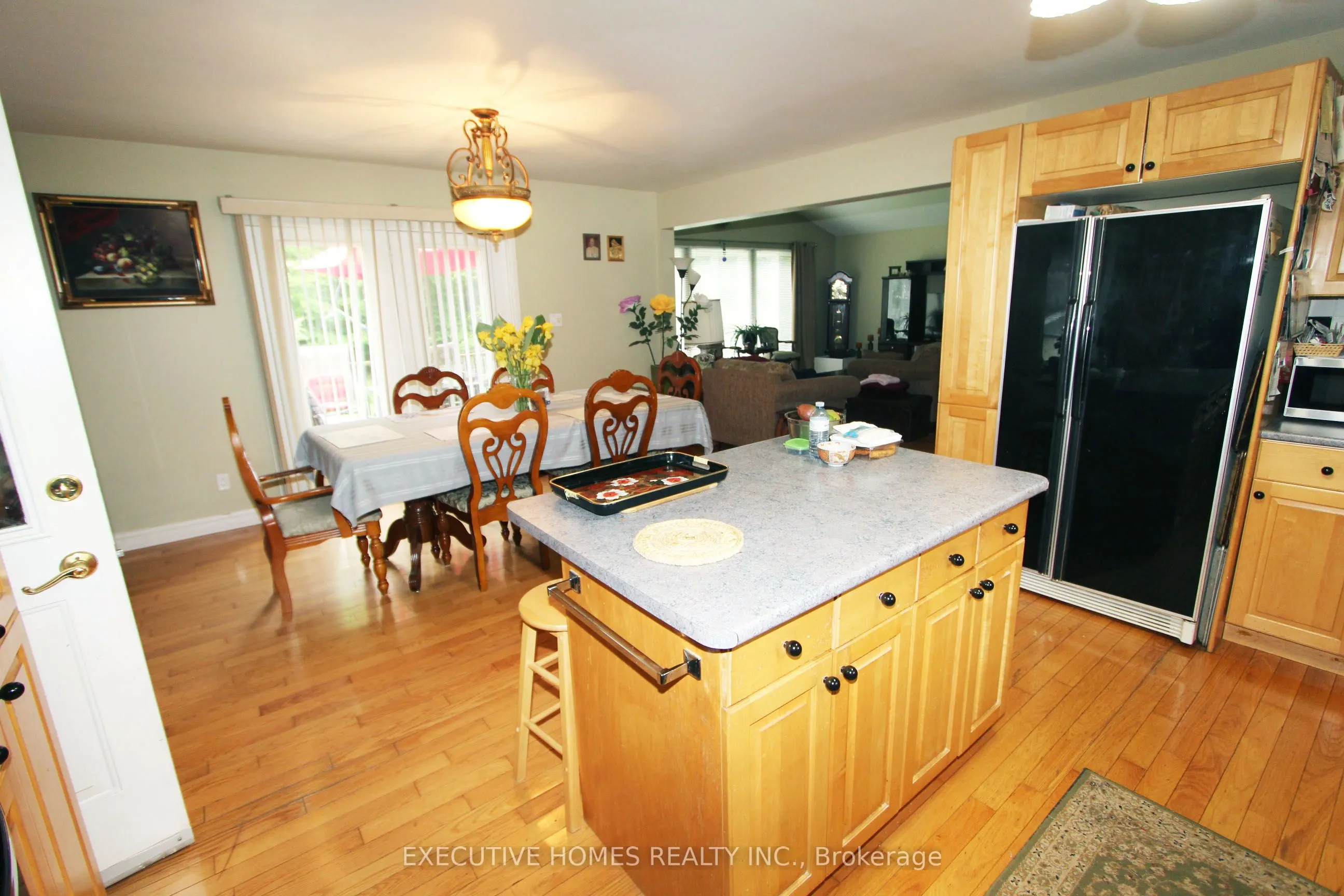 28 Woodlawn Drive