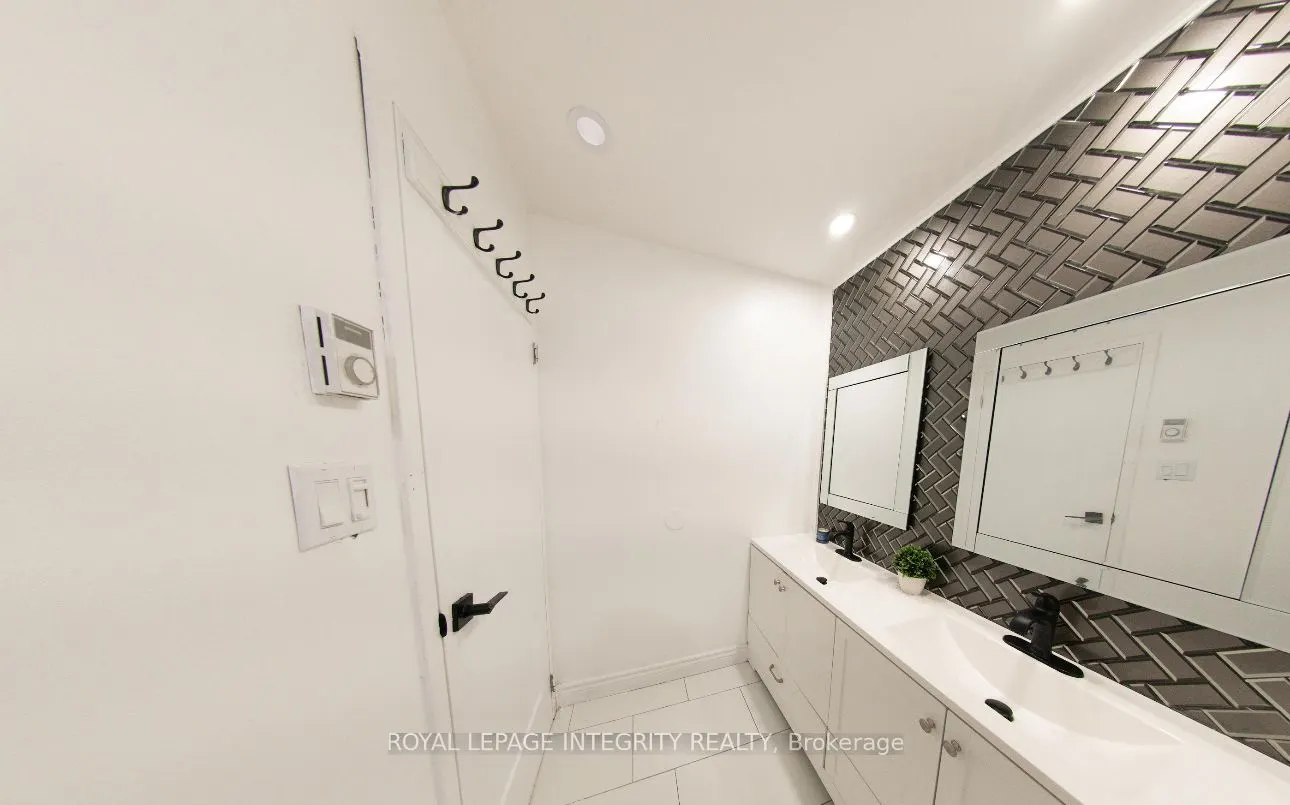 3415 Uplands Drive, #44