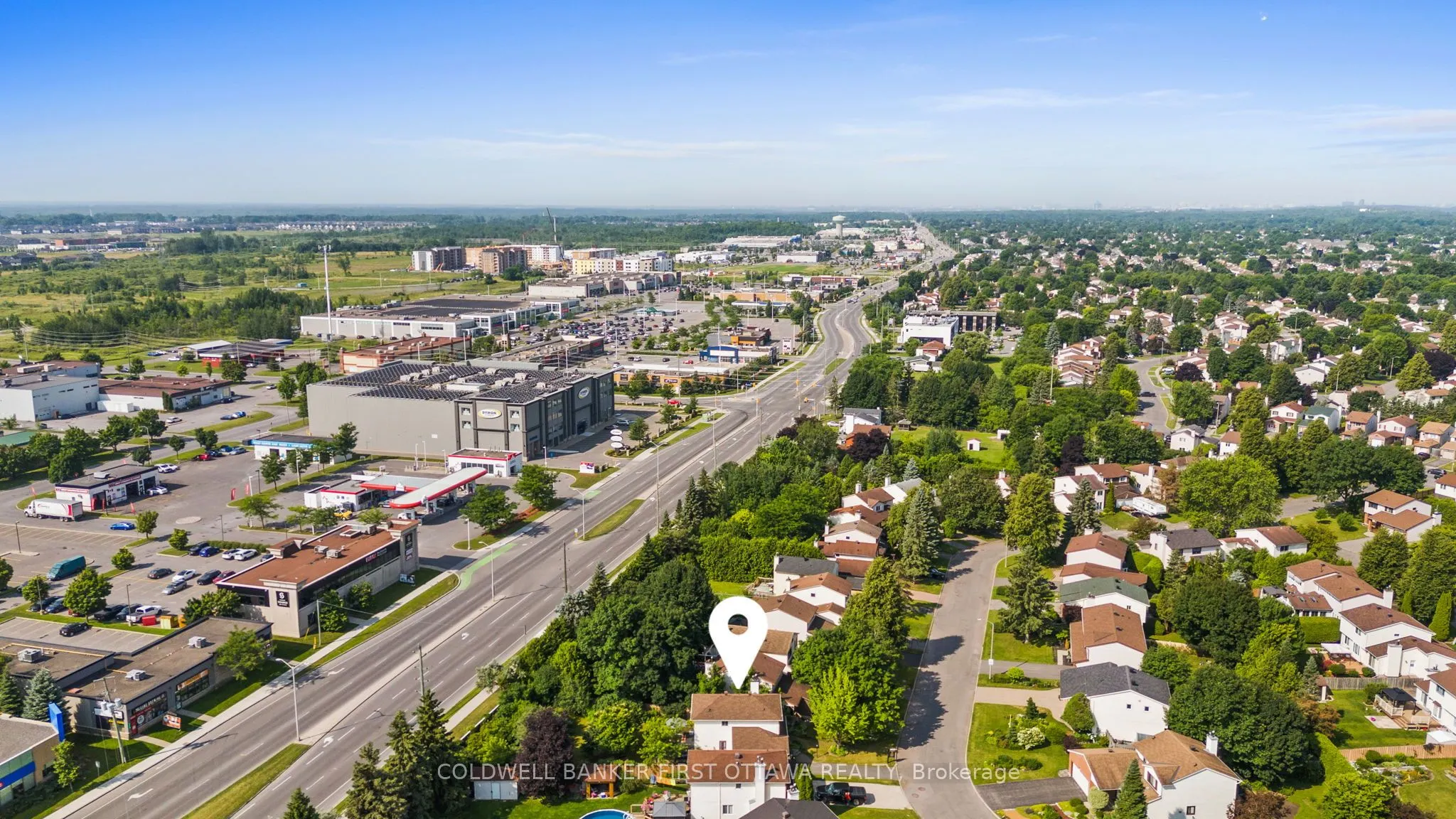 1883 DES PRAIRIES Avenue