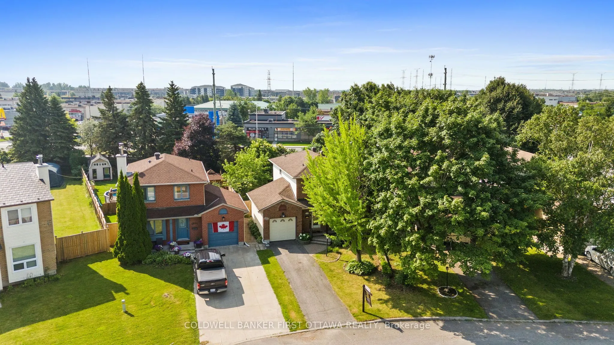 1883 DES PRAIRIES Avenue