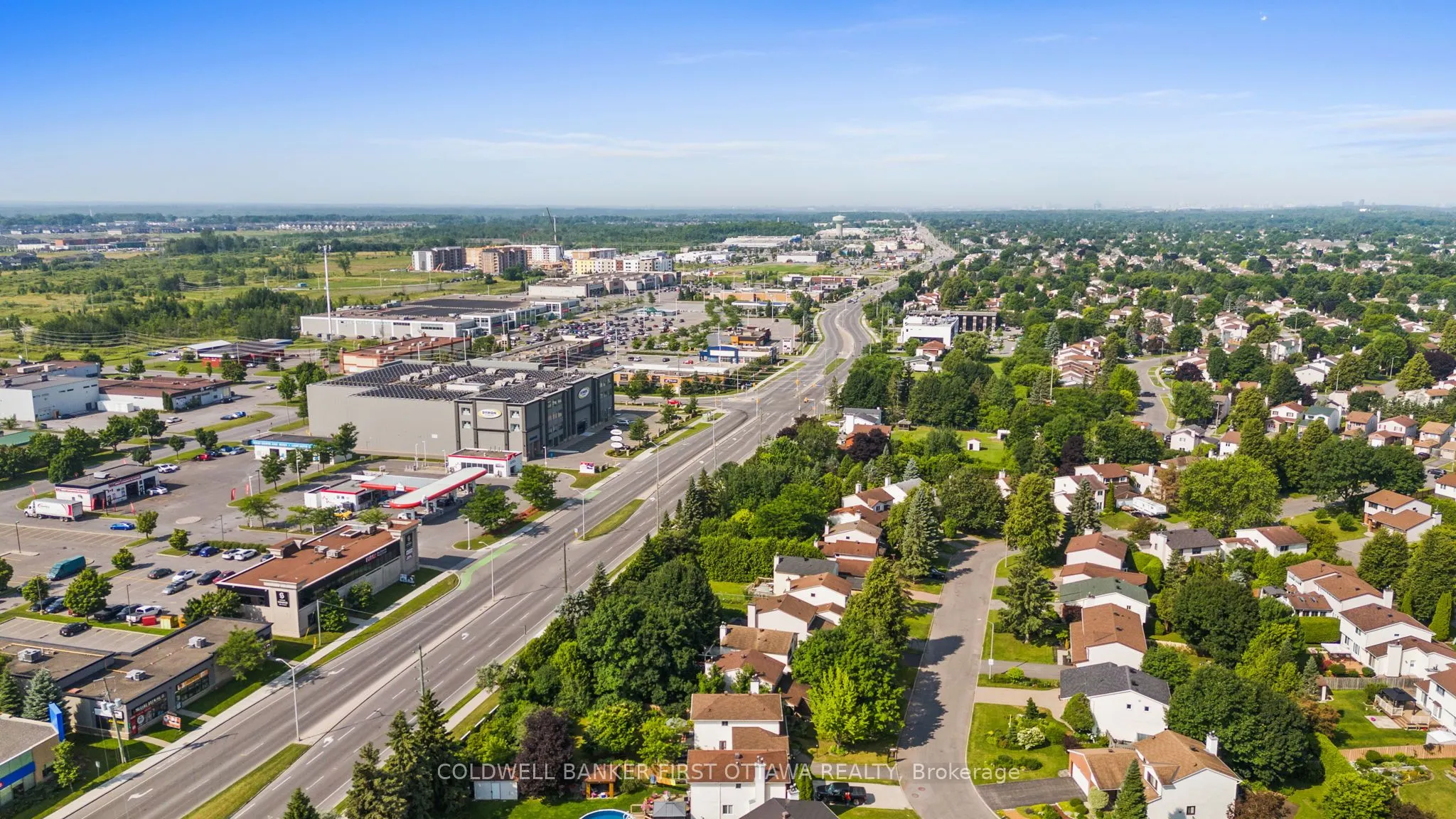 1883 DES PRAIRIES Avenue
