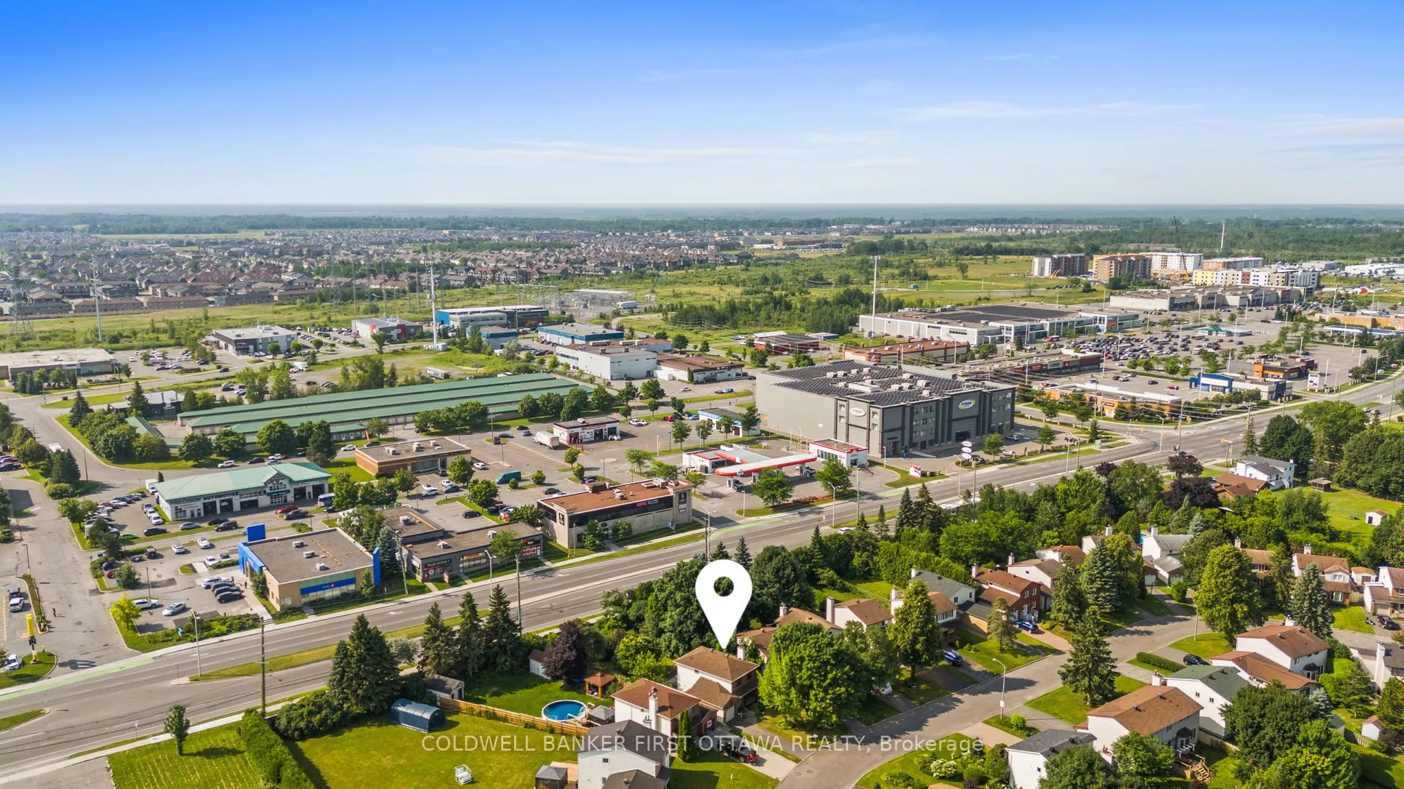 1883 DES PRAIRIES Avenue