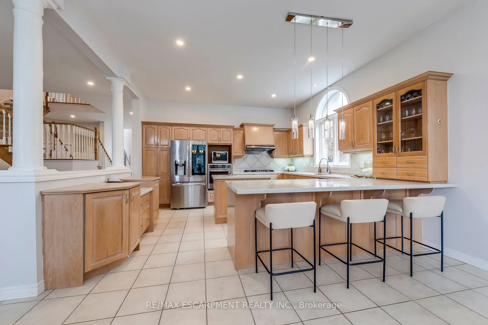39 Thoroughbred Boulevard