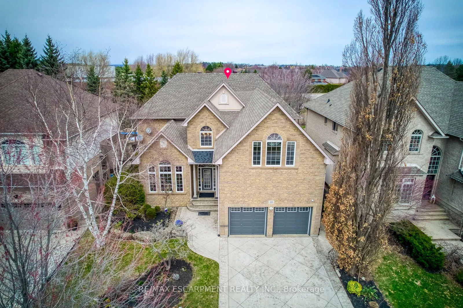 39 Thoroughbred Boulevard