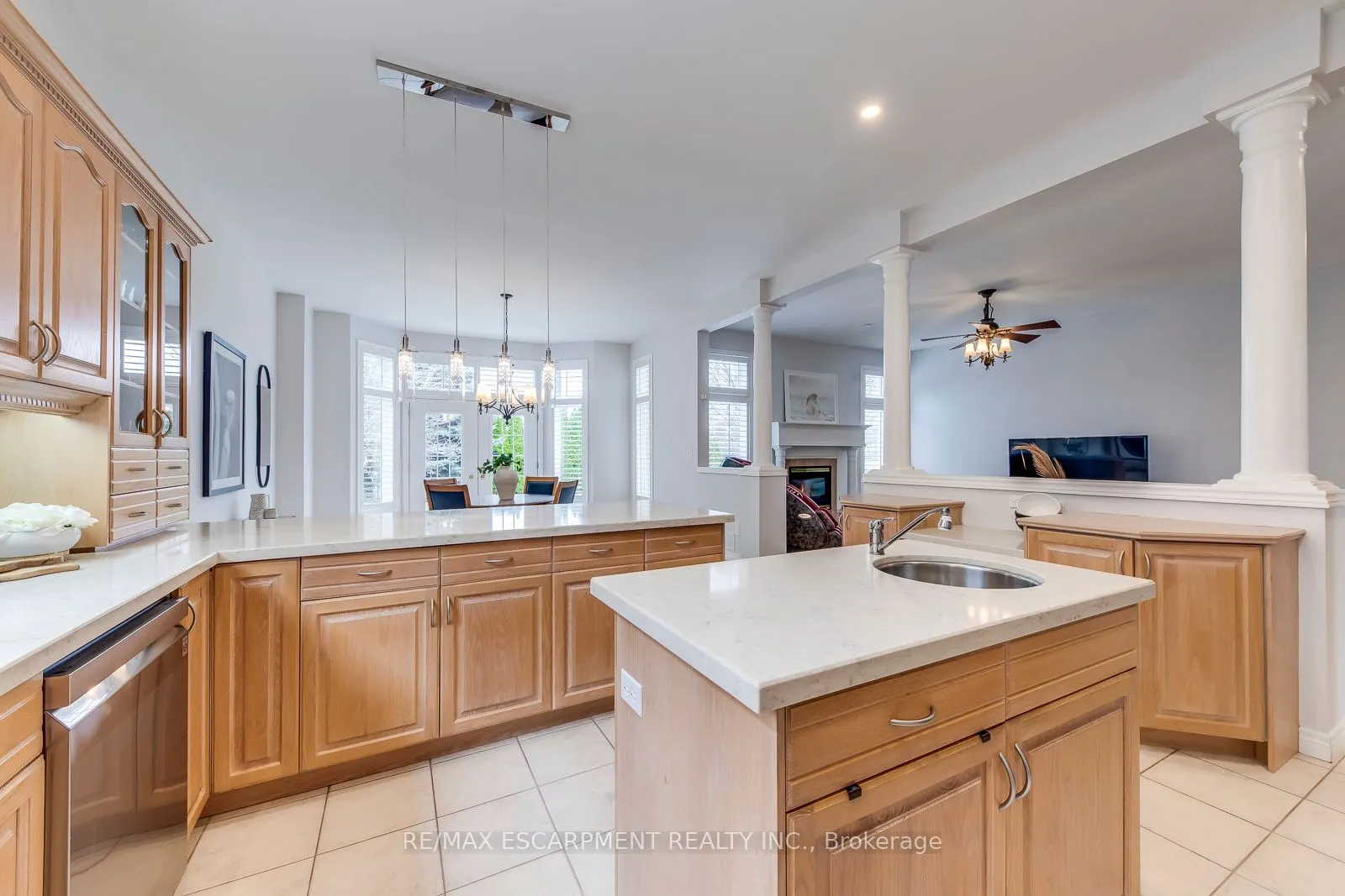 39 Thoroughbred Boulevard