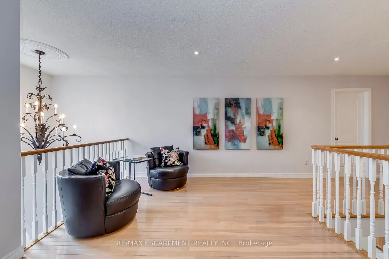 39 Thoroughbred Boulevard