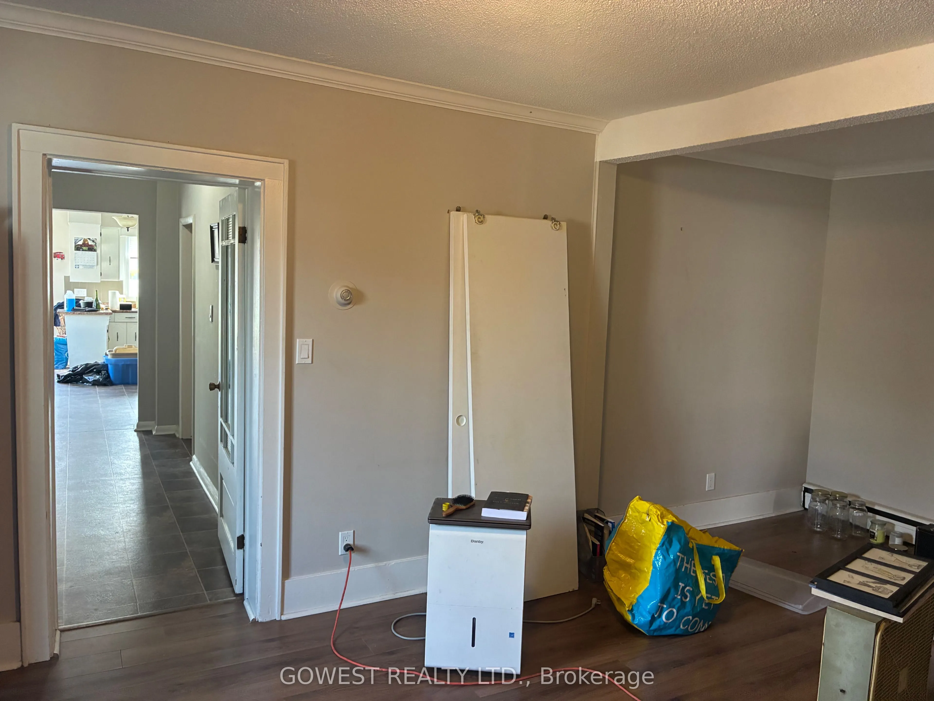 402 Fares Street, #5