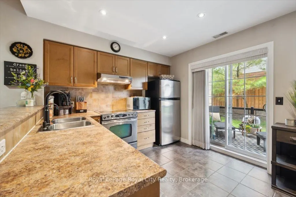 308 Watson Parkway N, #101