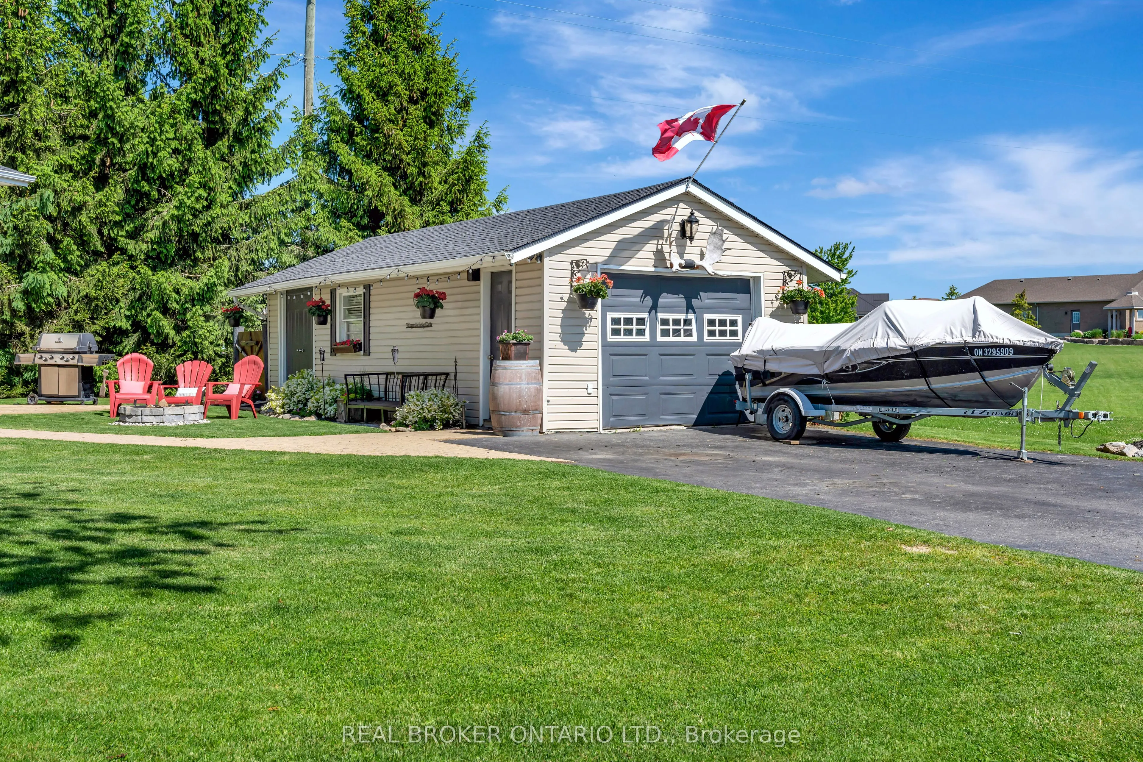 1697 Lakeshore Road