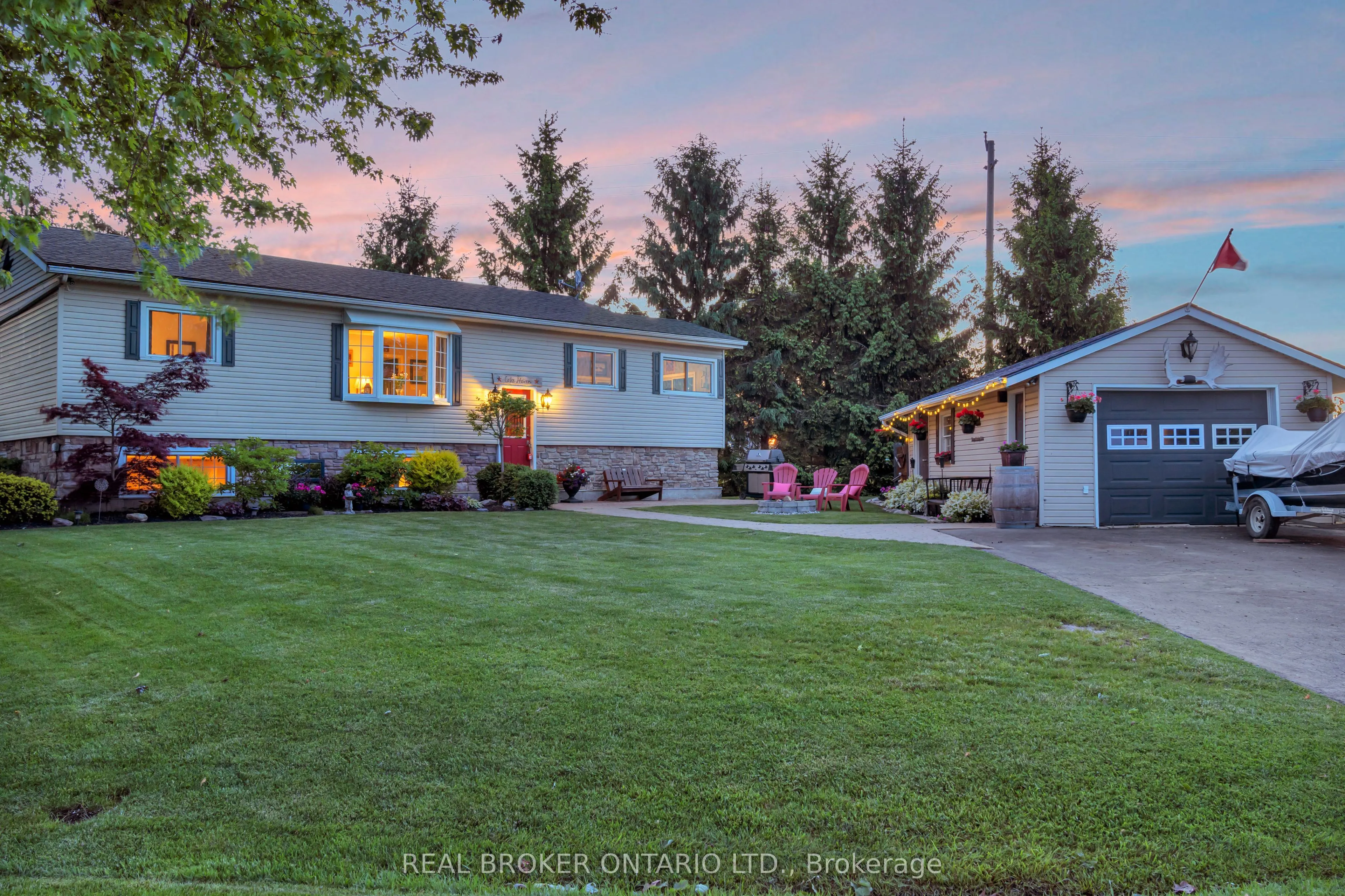 1697 Lakeshore Road