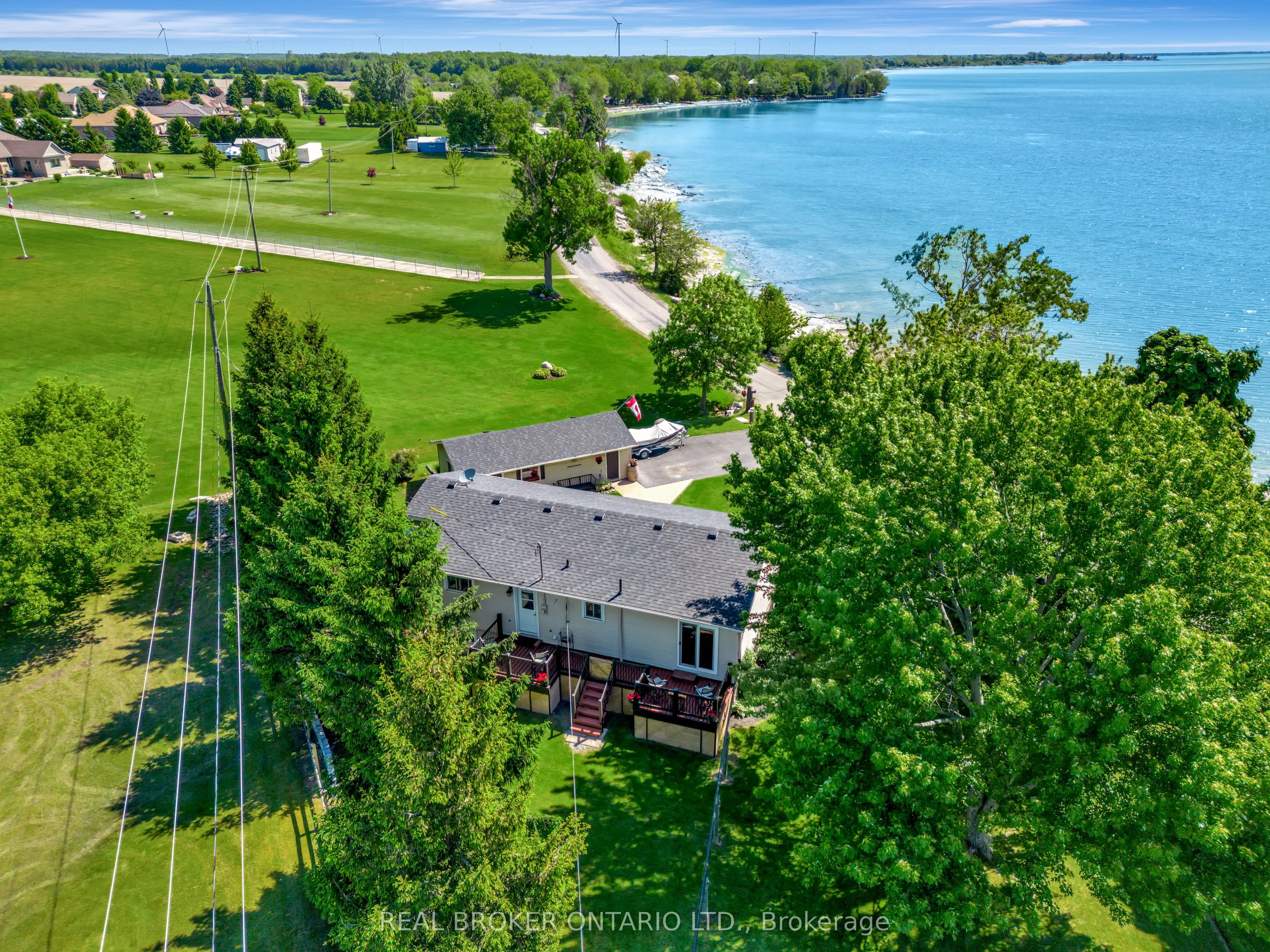 1697 Lakeshore Road