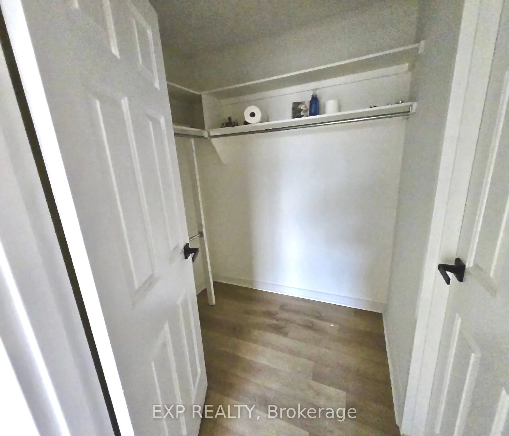 470 Laurier Avenue W, #2102