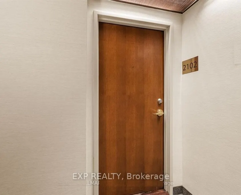 470 Laurier Avenue W, #2102