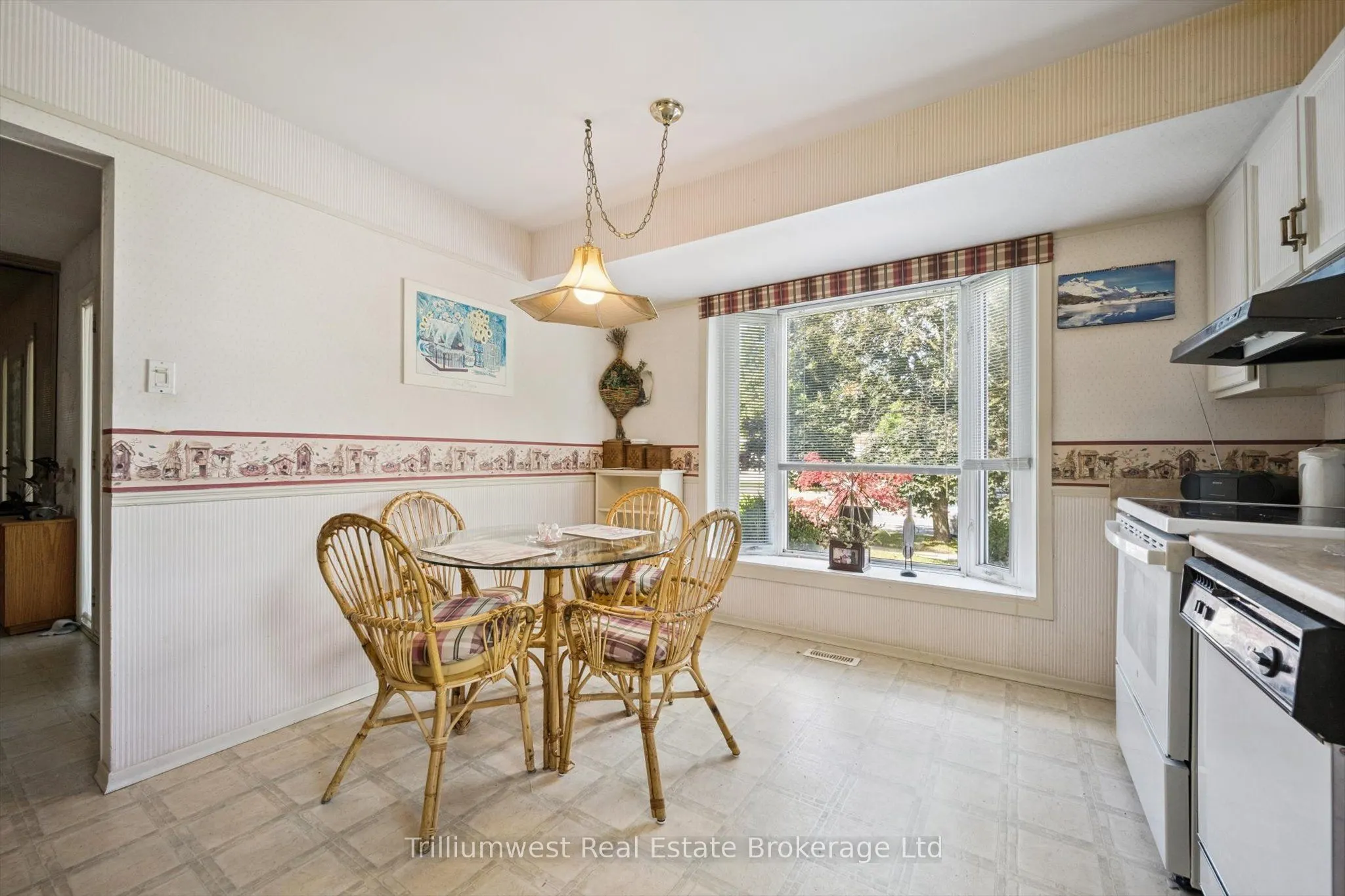 282 Westheights Drive