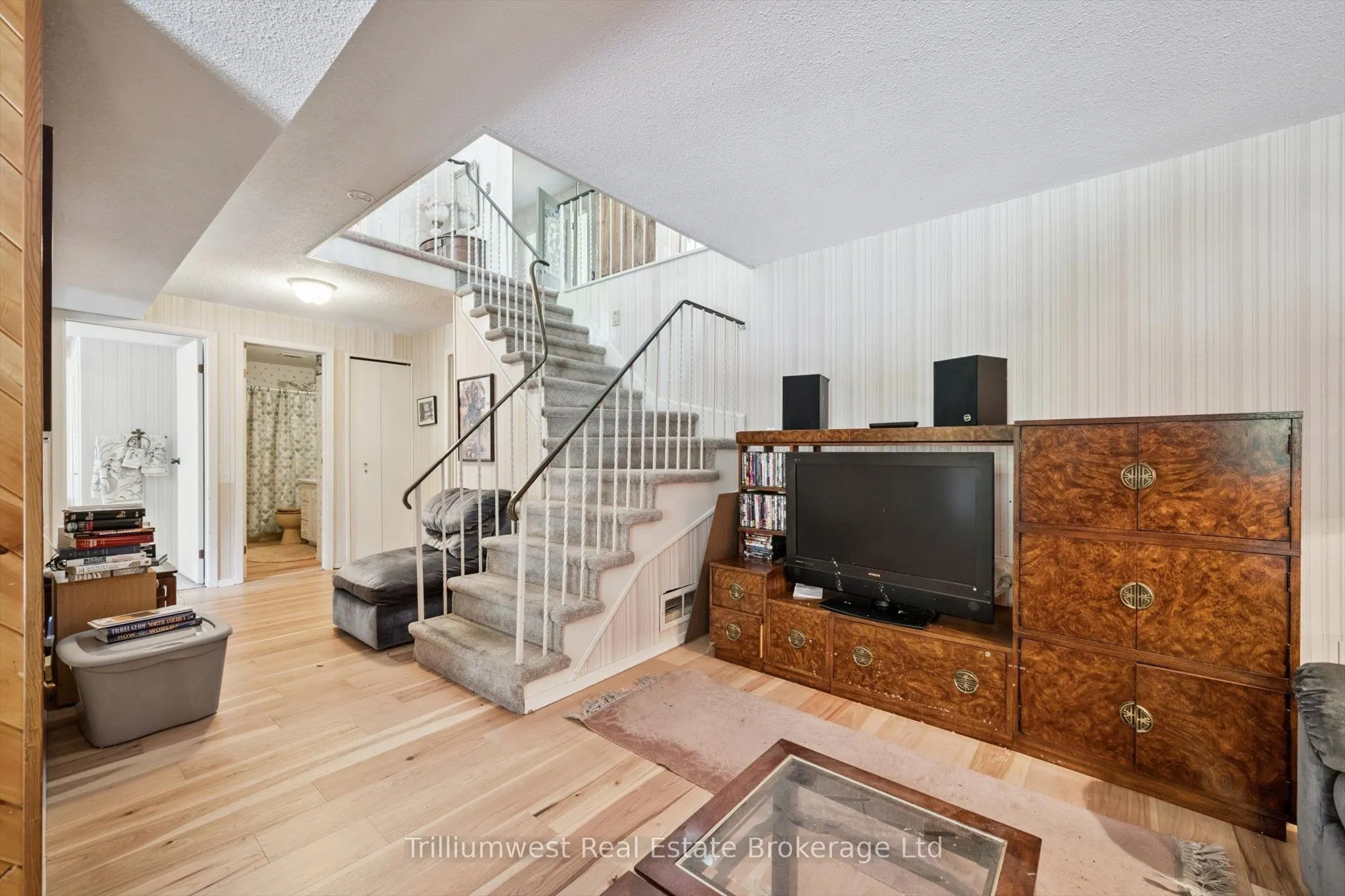 282 Westheights Drive