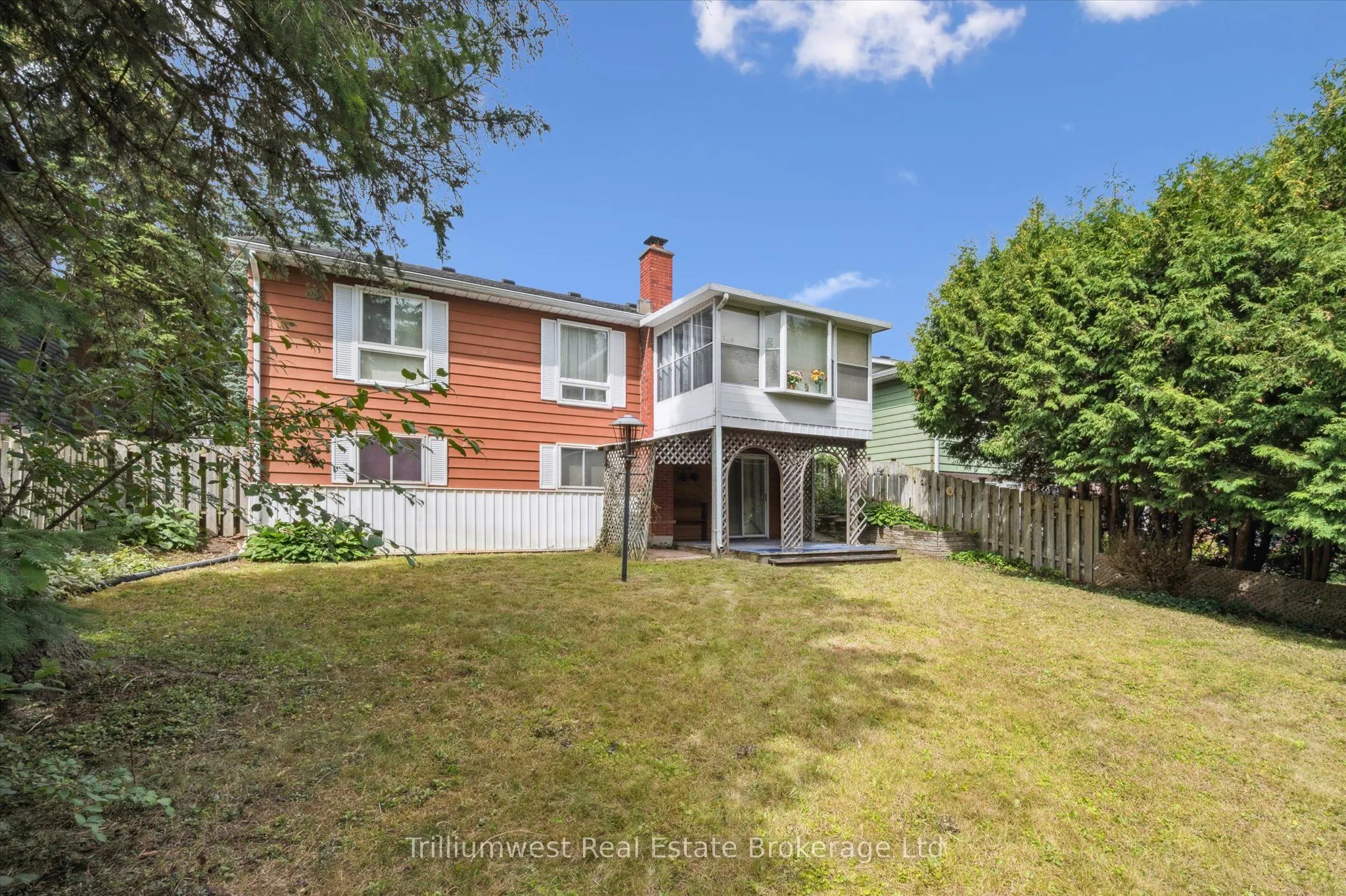 282 Westheights Drive