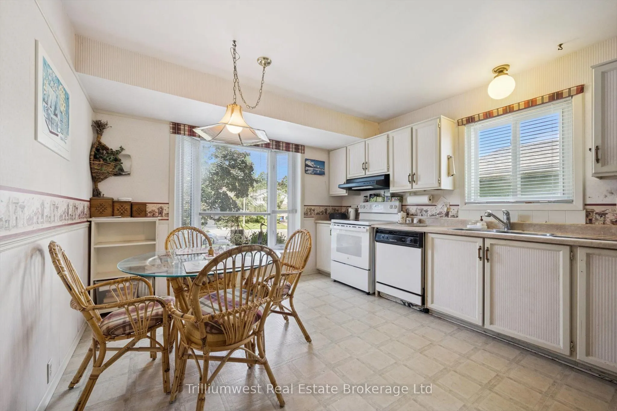 282 Westheights Drive
