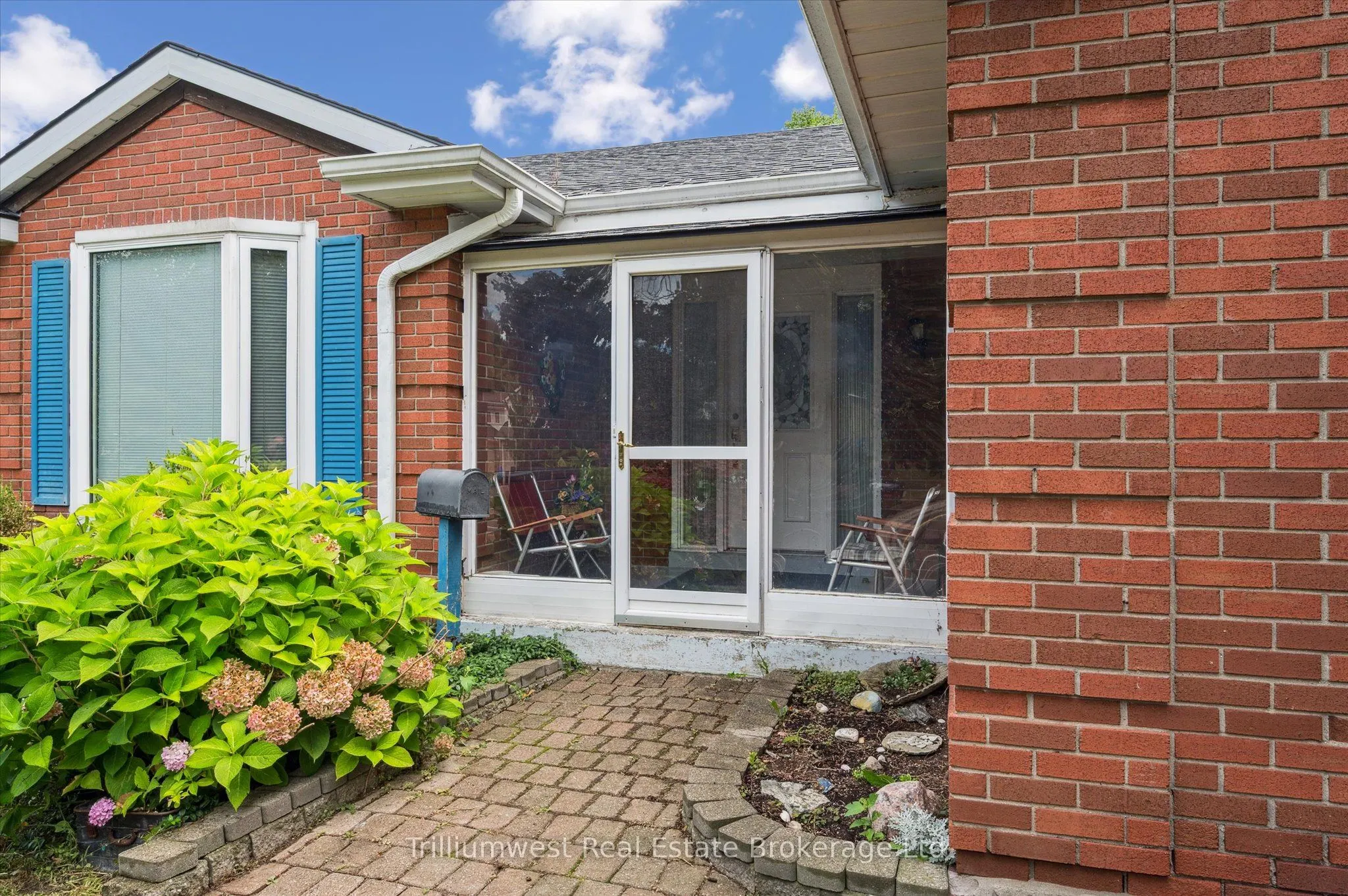 282 Westheights Drive
