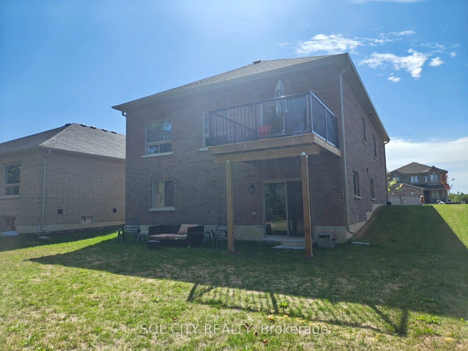 59 Carew Boulevard